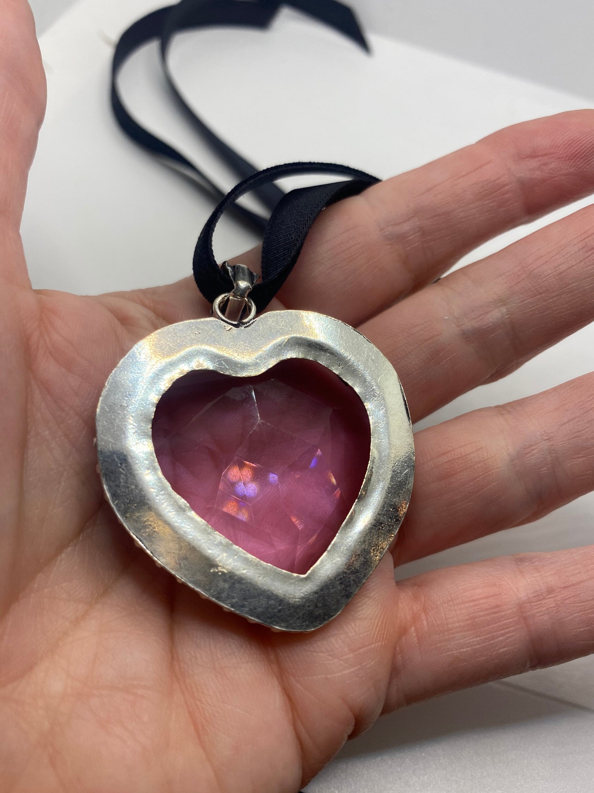 Vintage Heart Antique Pink Glass Choker Necklace