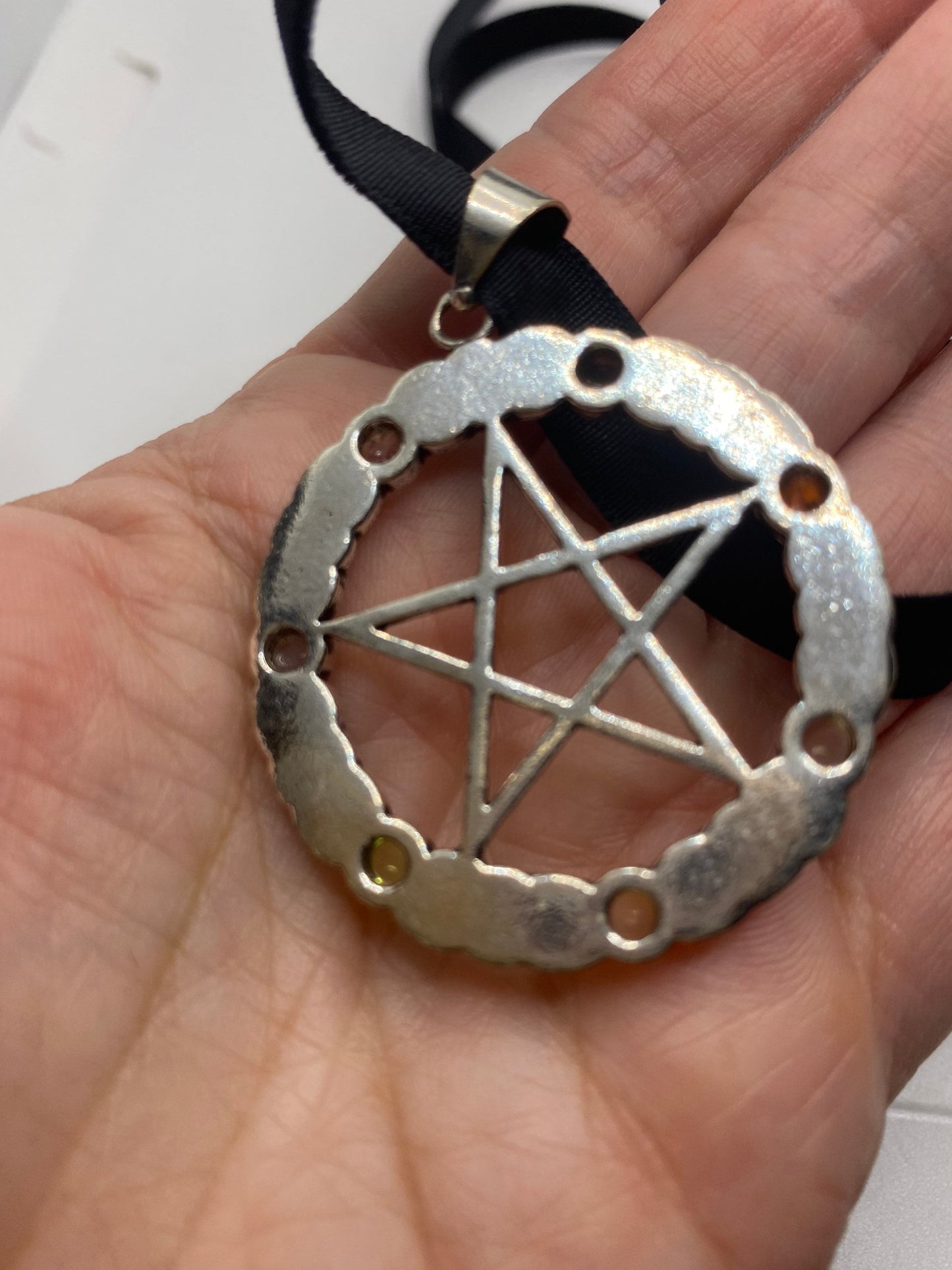 Chakra Stones in Bronze Pentagram Star on Velvet Choker Necklace Vintage reverse