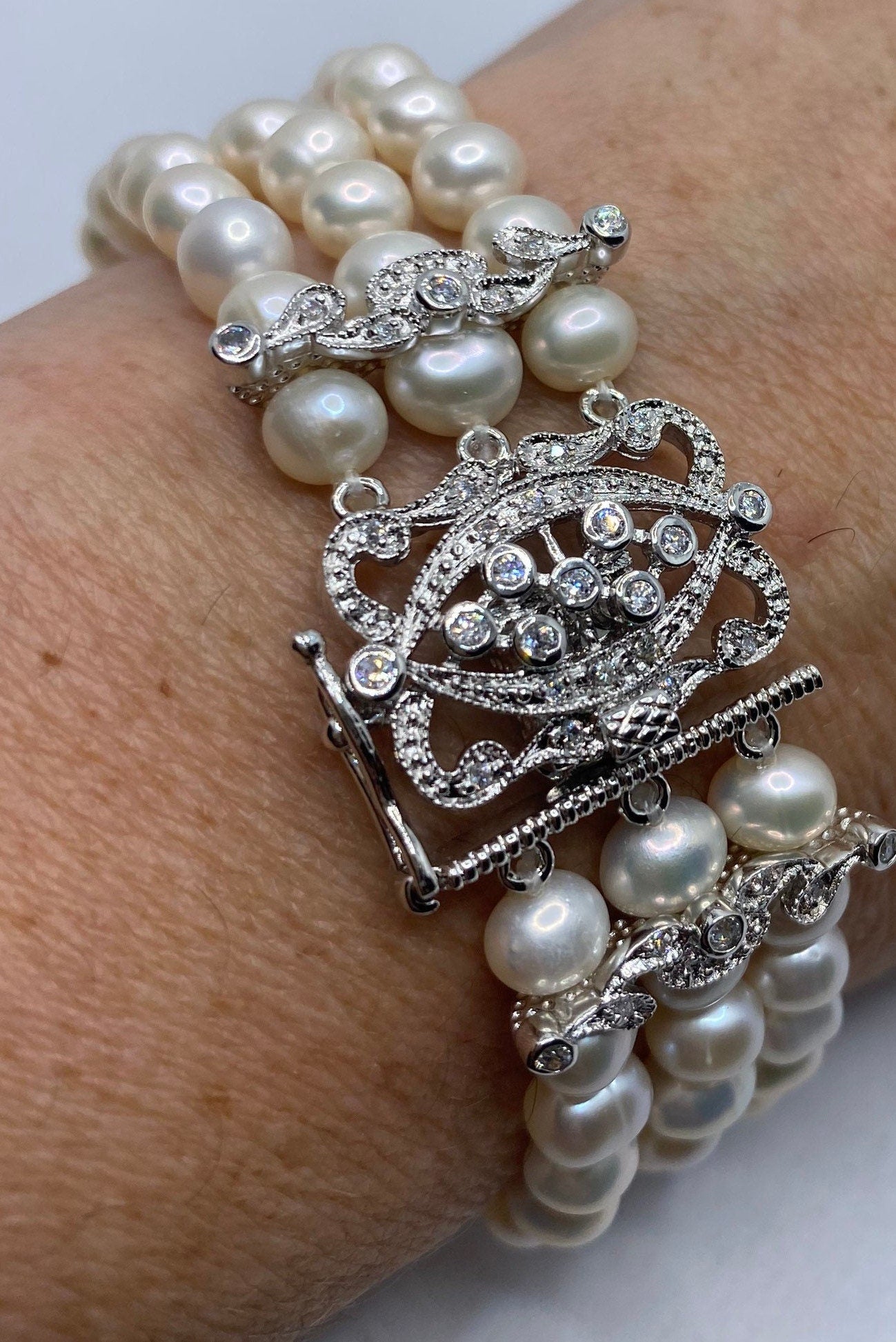 Vintage 925 Sterling Silver Genuine Baroque White Pearl Bracelet