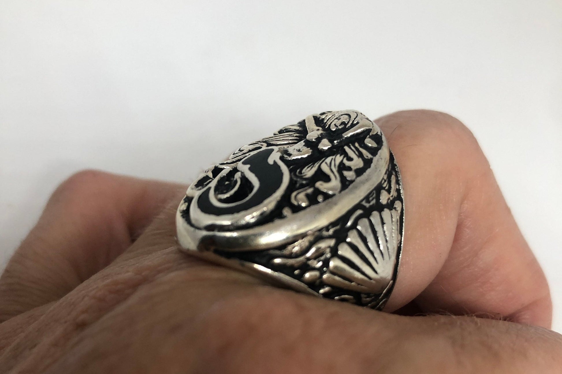 Mermaid ring with black resin inlay in white bronze