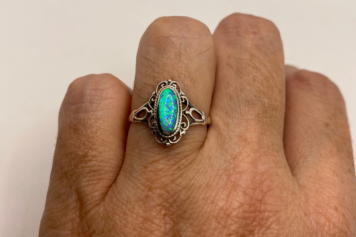 Vintage Blue Fire Opal 925 Sterling Silver Inlay Ring