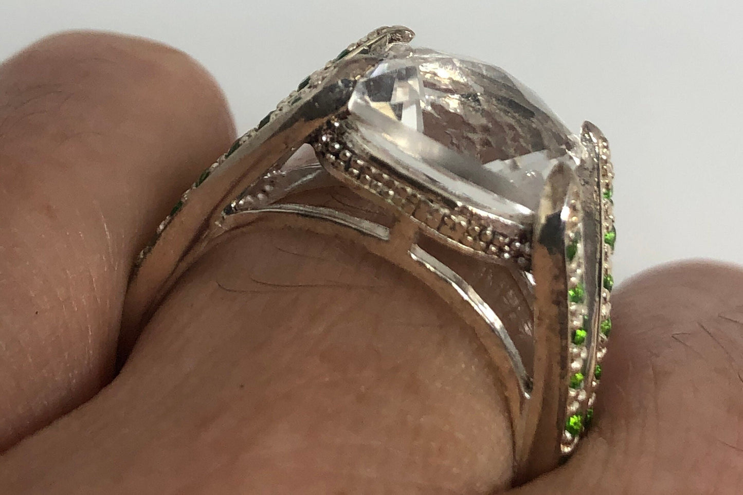 Vintage White Sapphire with Peridot in 925 Sterling Silver Cocktail Ring