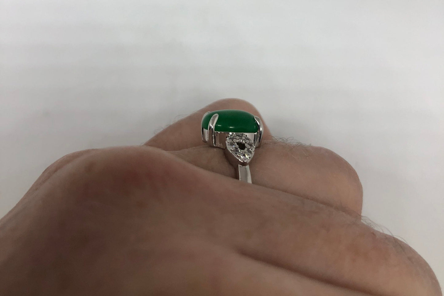 Vintage Lucky Green Nephrite Jade Ring