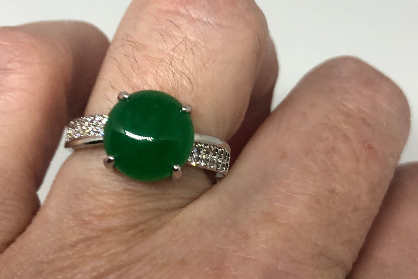 Vintage Lucky Green Nephrite Jade Ring