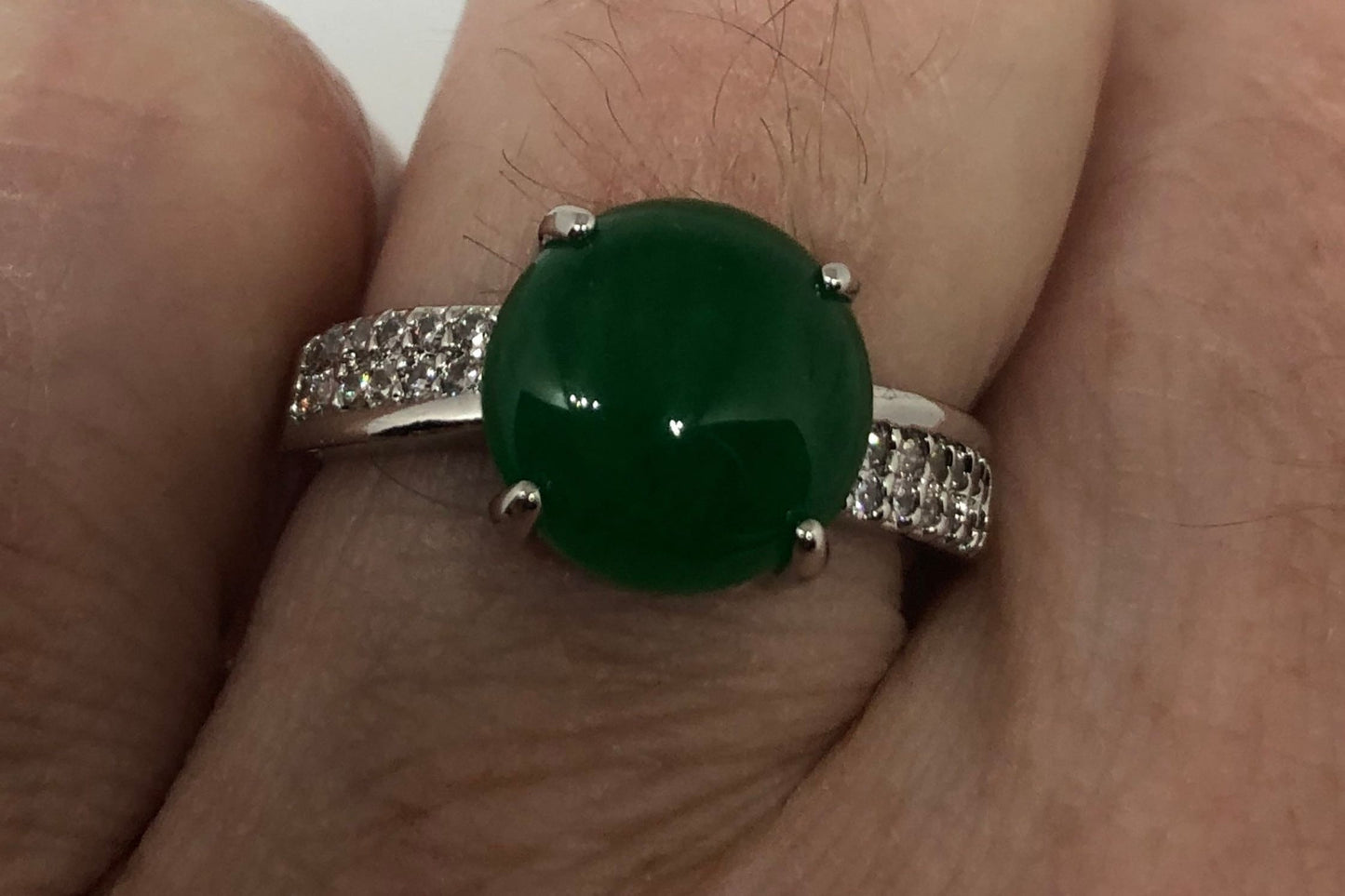 Vintage Lucky Green Nephrite Jade Ring