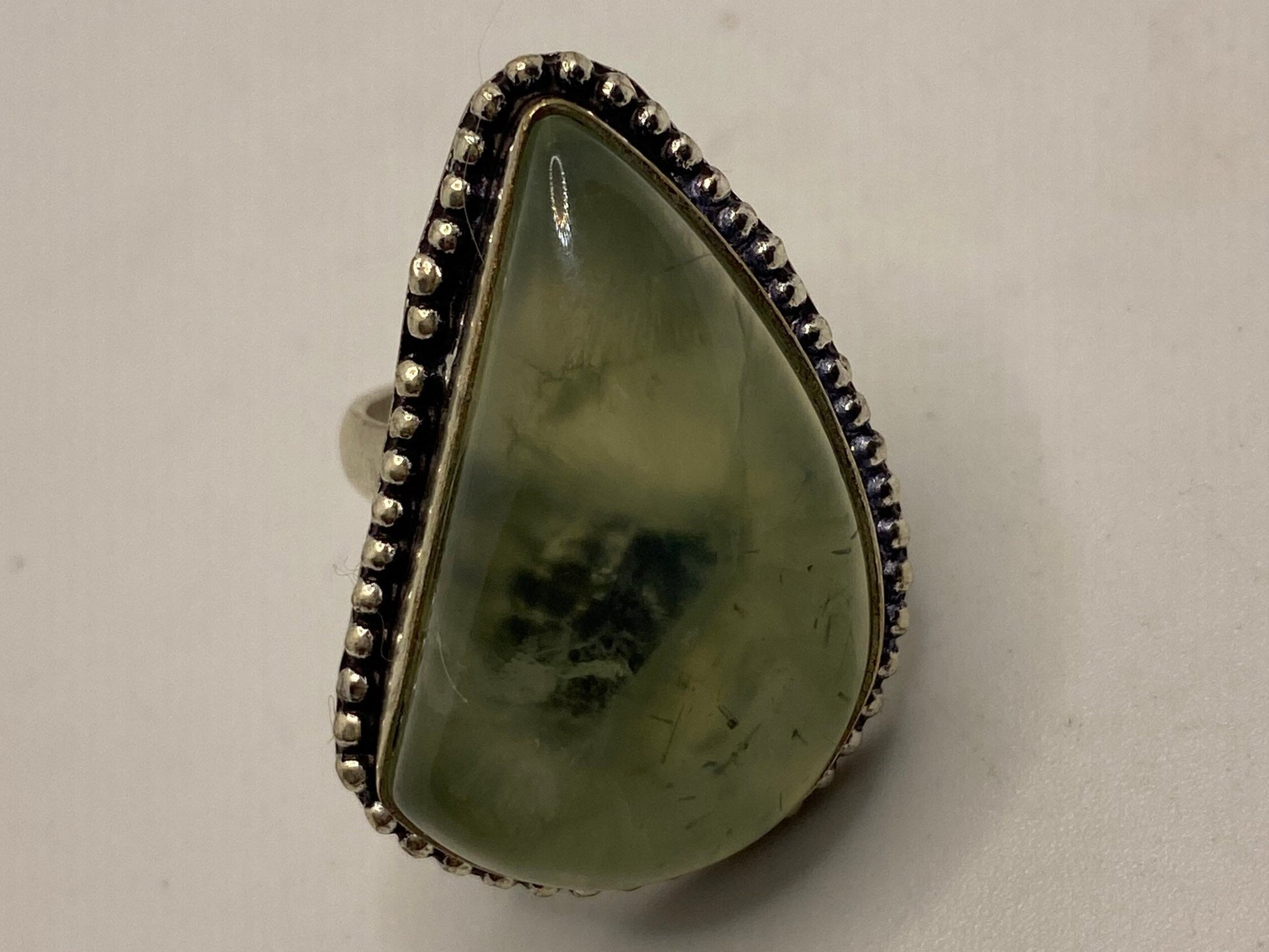 Vintage Green Nephrite Jade Ring