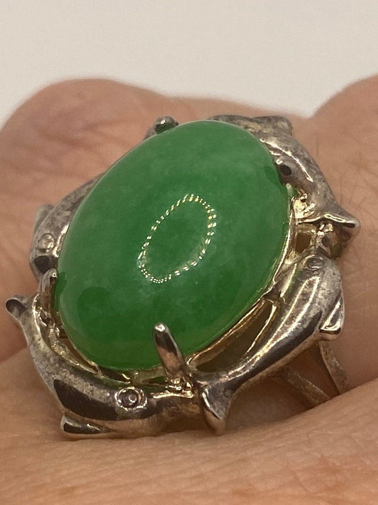 Vintage Fun Green Jade Dolphin 925 Sterling Silver Cocktail Ring