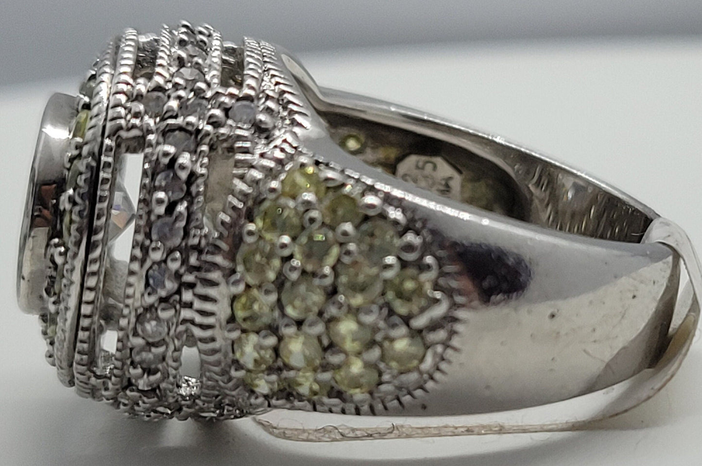Vintage White Topaz Ring in 925 Sterling Silver with Genuine White Sapphire and Green Peridot