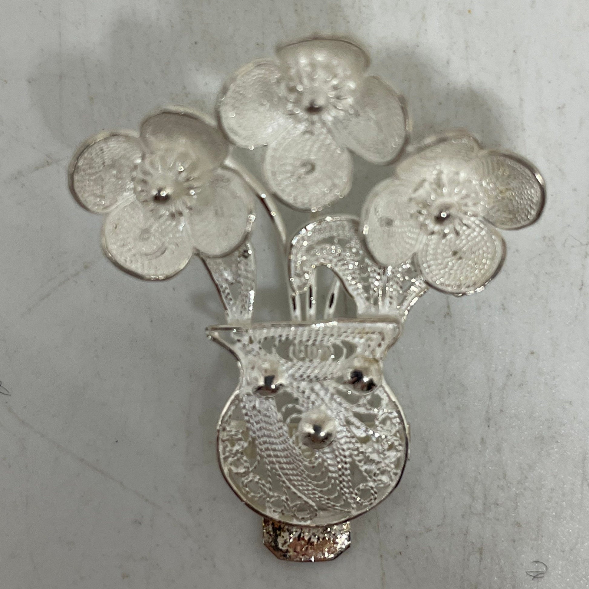 Vintage Filigree Pin 925 Sterling Silver Brooch