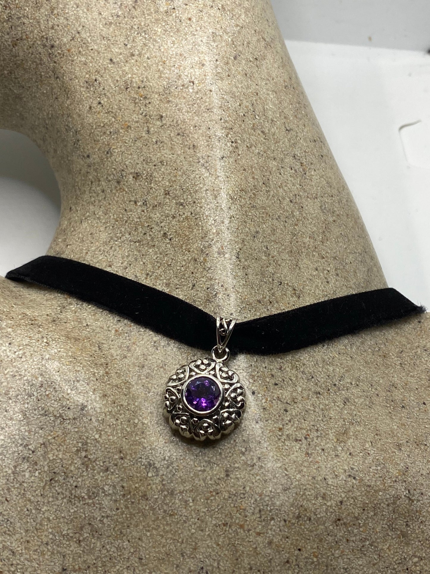 Vintage Choker 925 Sterling Silver Purple Amethyst Pendant