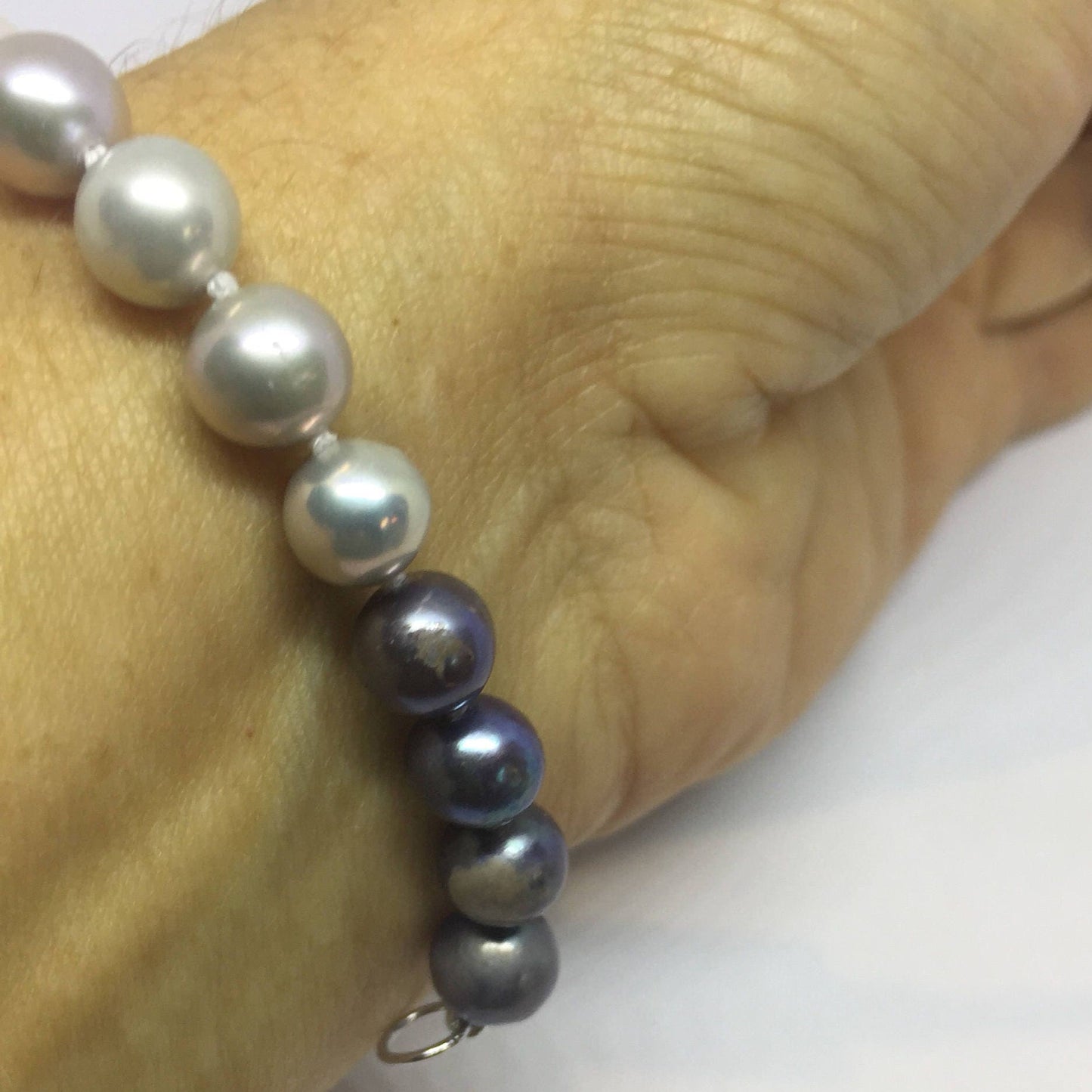 Vintage 925 Sterling Silver Hand Knotted Pearl Bracelet