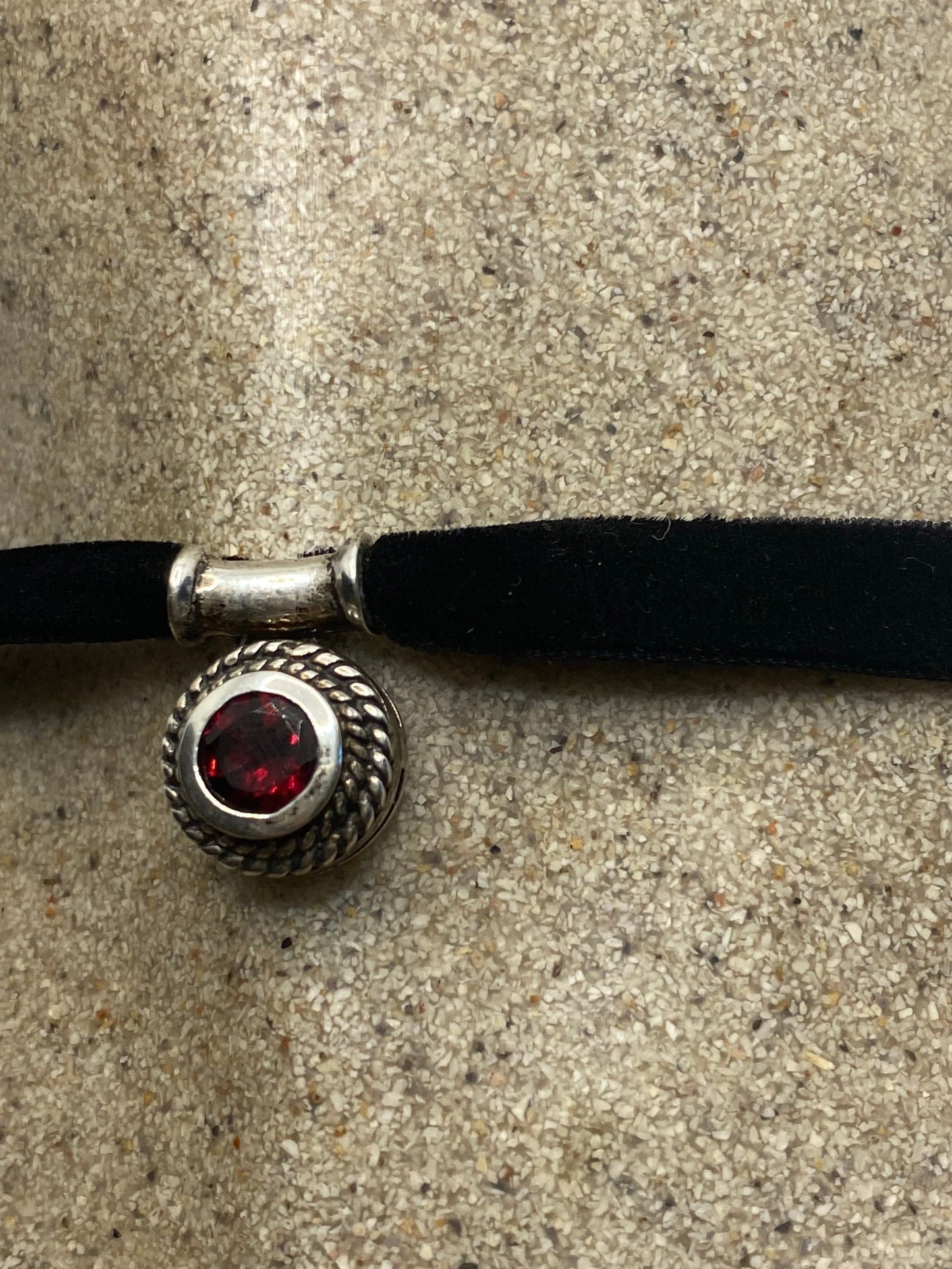 Vintage Handmade 925 Sterling Silver Genuine Garnet Antique Pendant Necklace