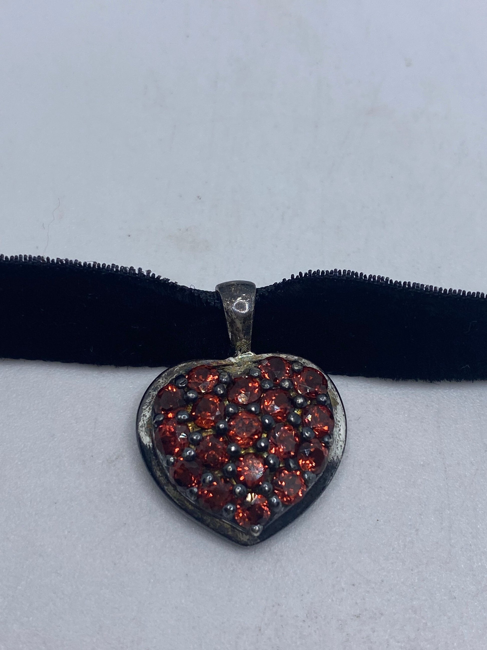 Vintage Heart Choker 925 Sterling Silver Garnet Pendant Necklace