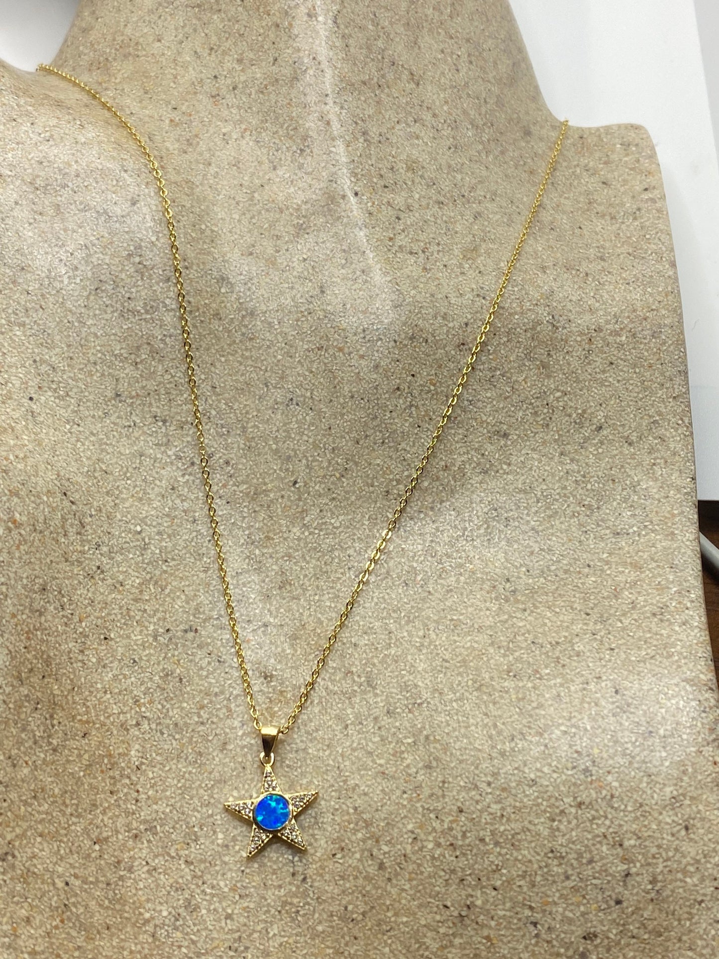 Vintage Blue Fire Opal Star Choker Golden 925 Sterling Silver Pendant Necklace