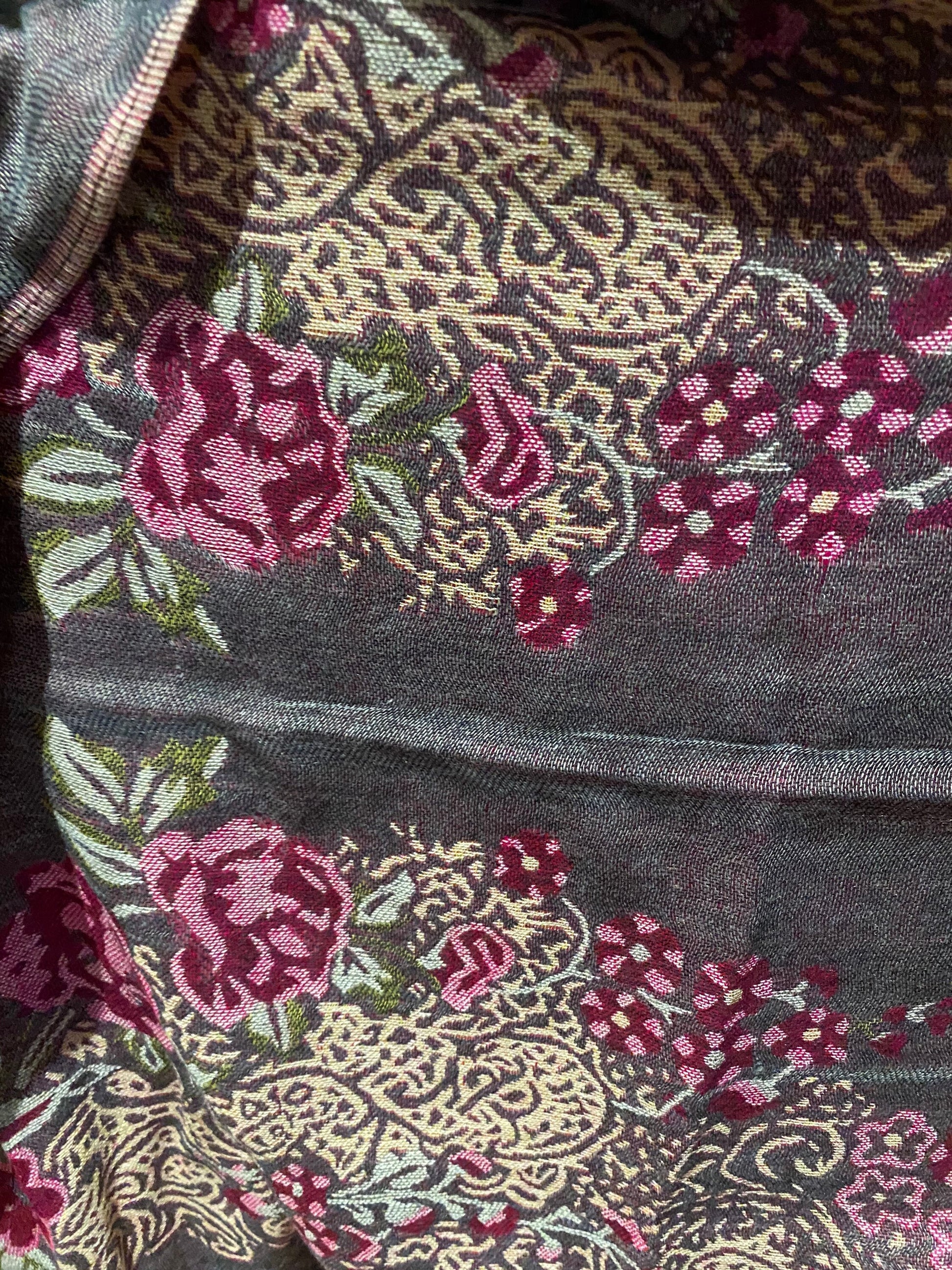 Vintage Paisley Brocade Pashmina Scarf Wrap