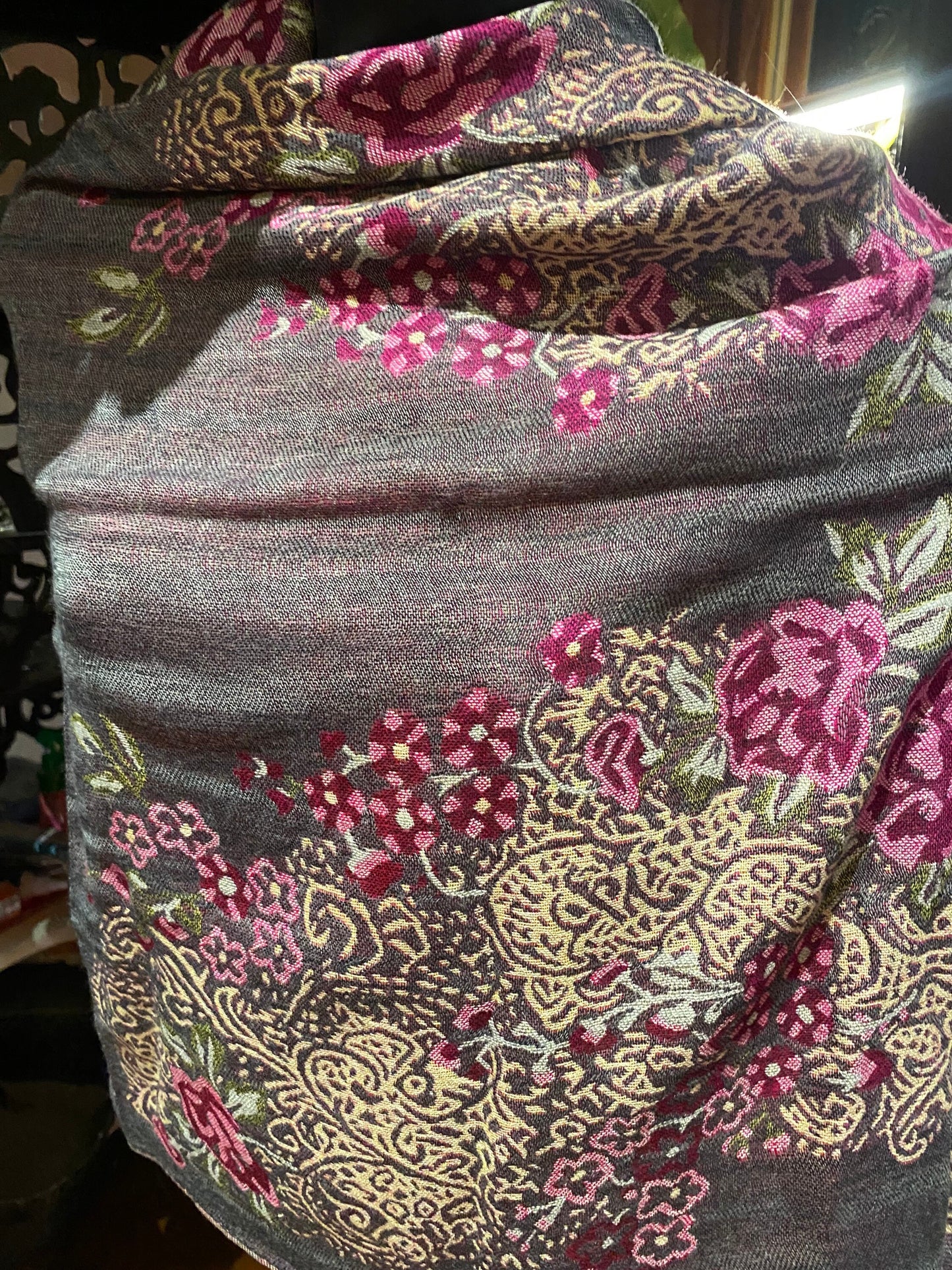 Vintage Paisley Brocade Pashmina Scarf Wrap