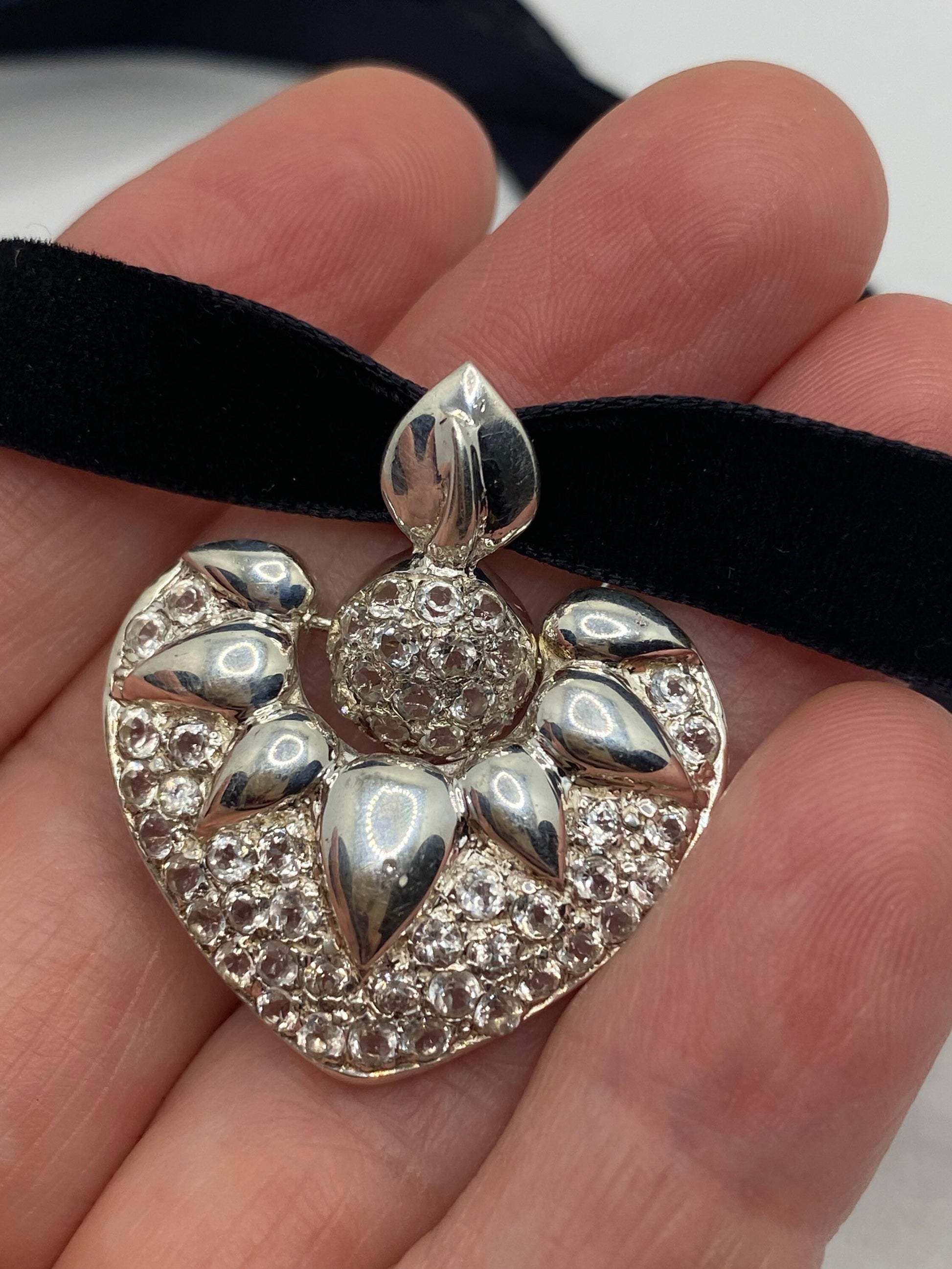 Vintage Handmade 925 Sterling Silver White Sapphire Heart Pendant Choker