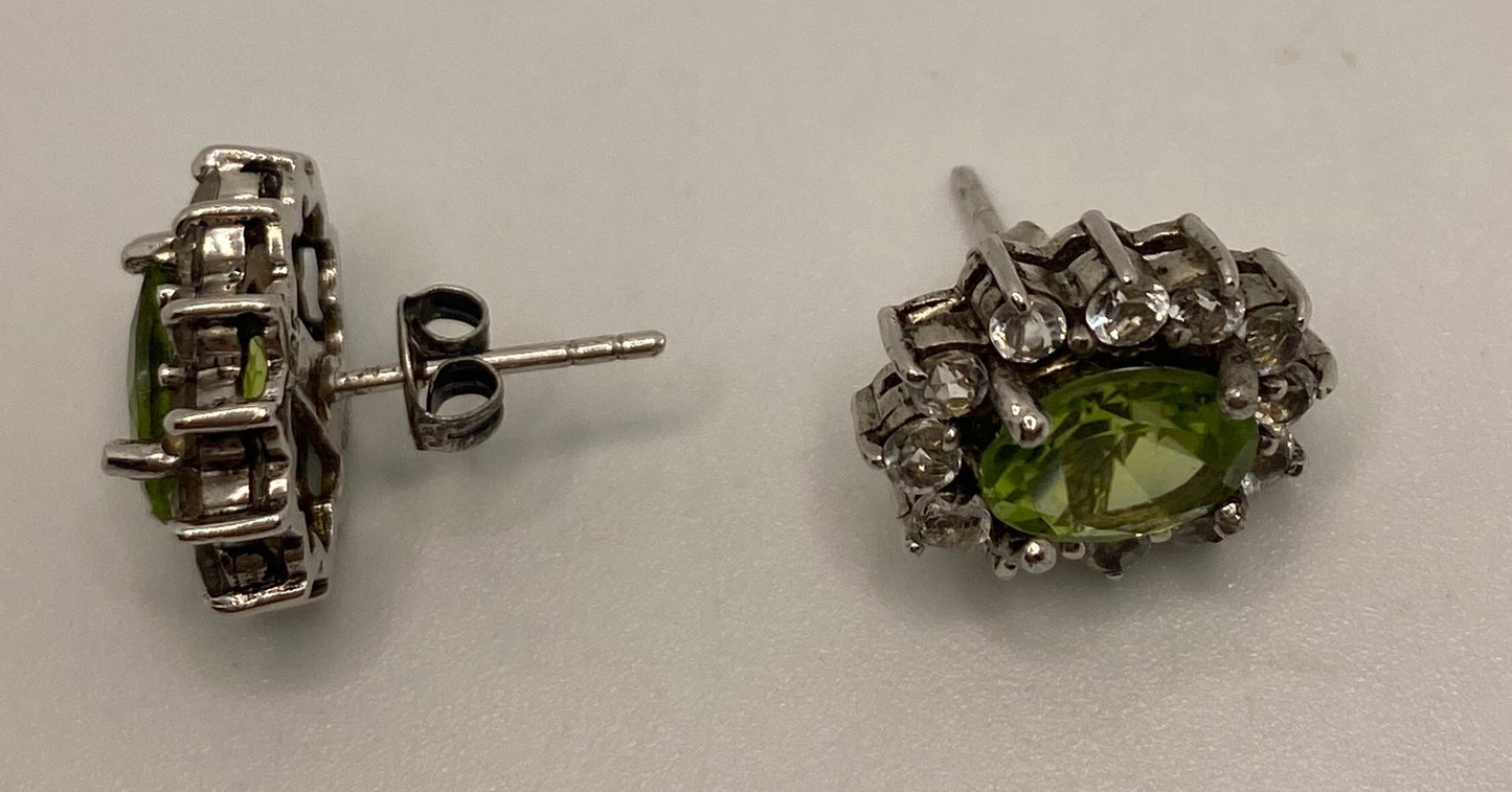 Vintage Green Peridot in 925 Sterling Silver Post Button Earrings