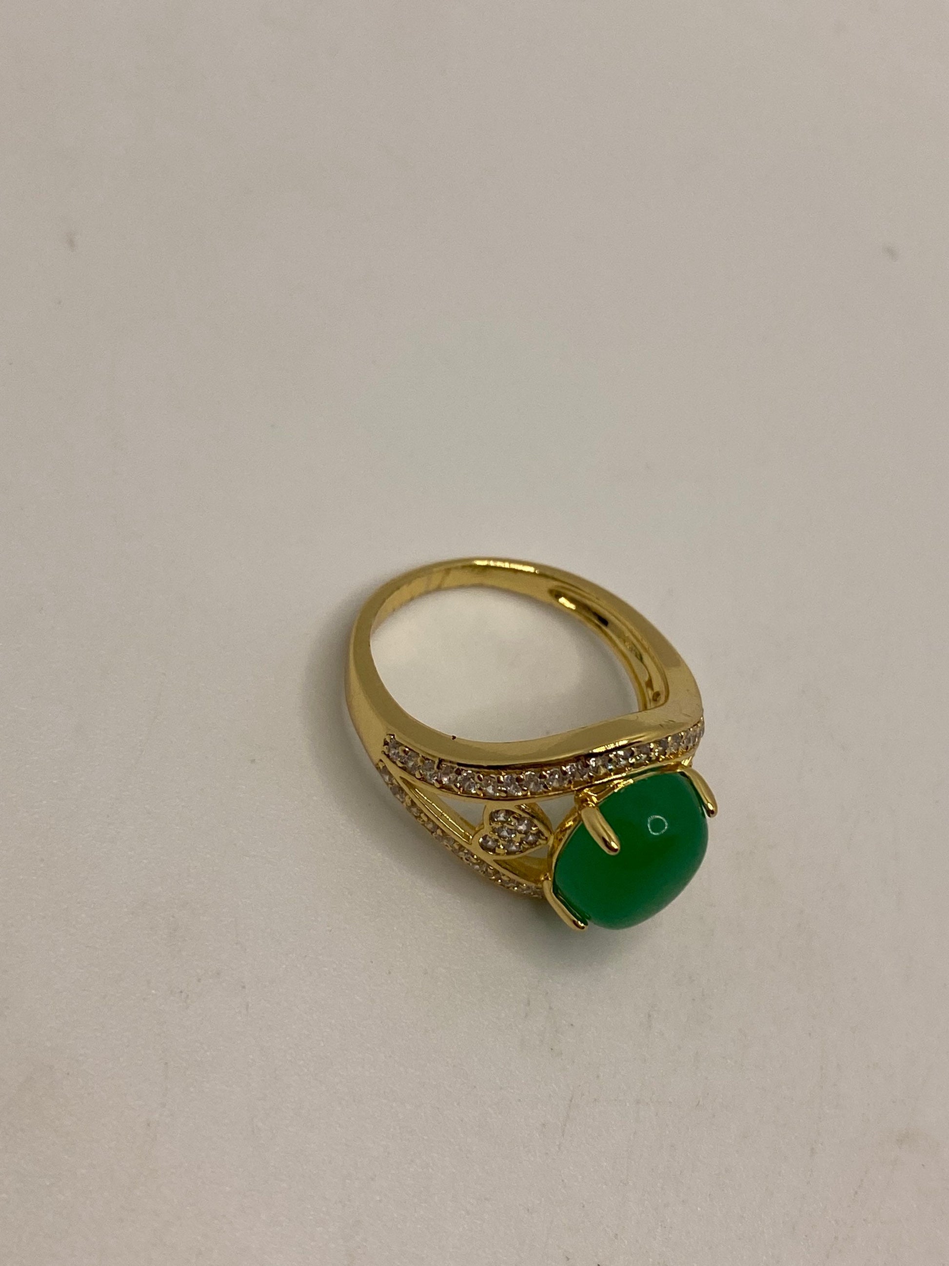 Vintage Lucky Green Nephrite Jade Ring