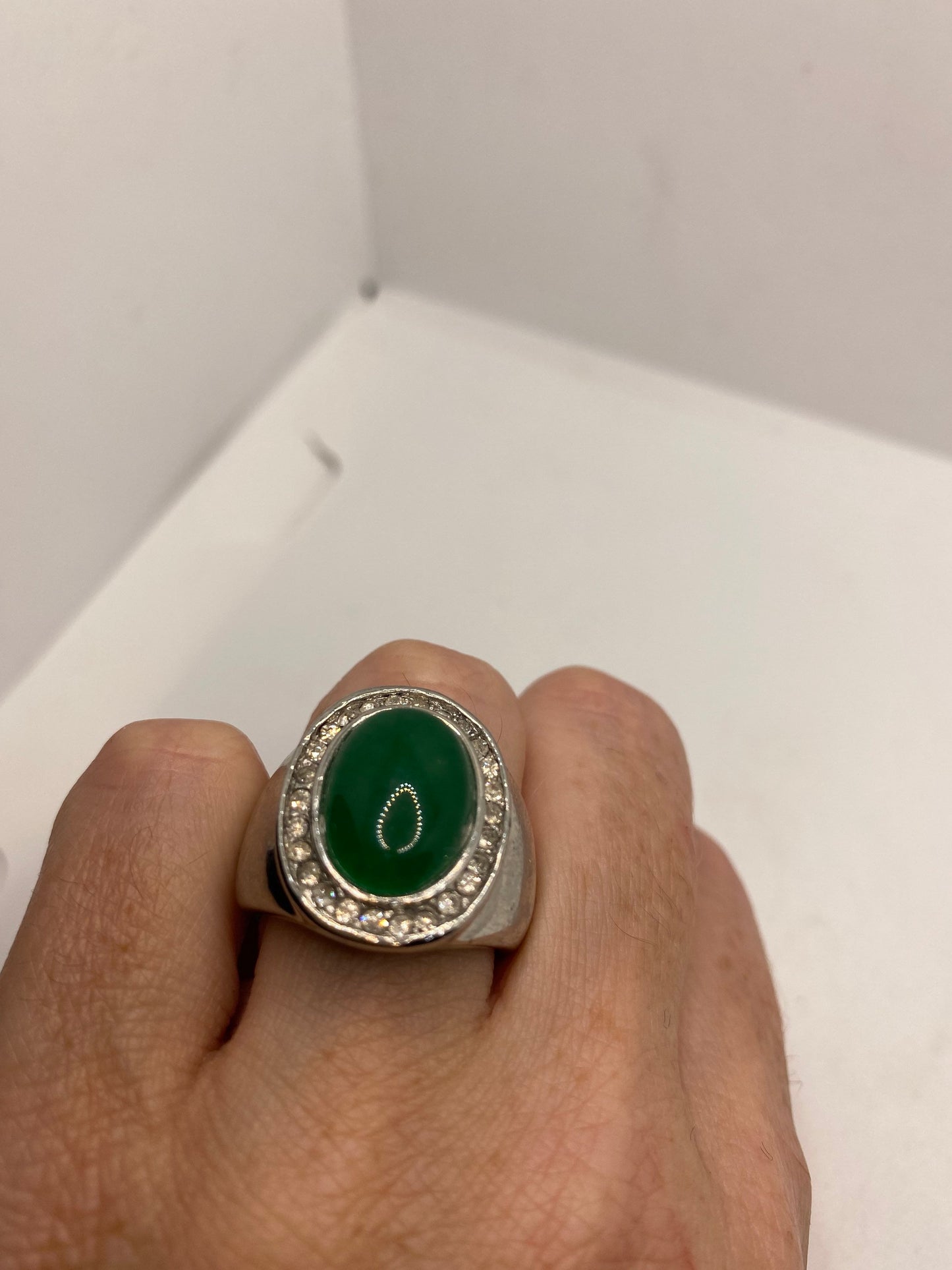 Vintage Lucky Green Nephrite Jade Ring