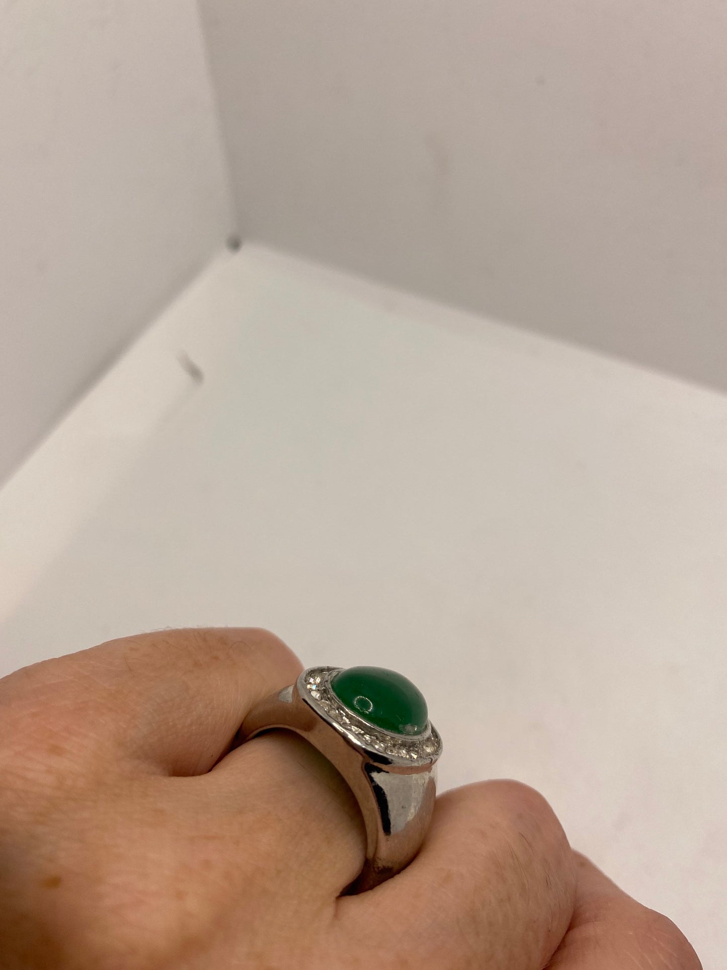 Vintage Lucky Green Nephrite Jade Ring