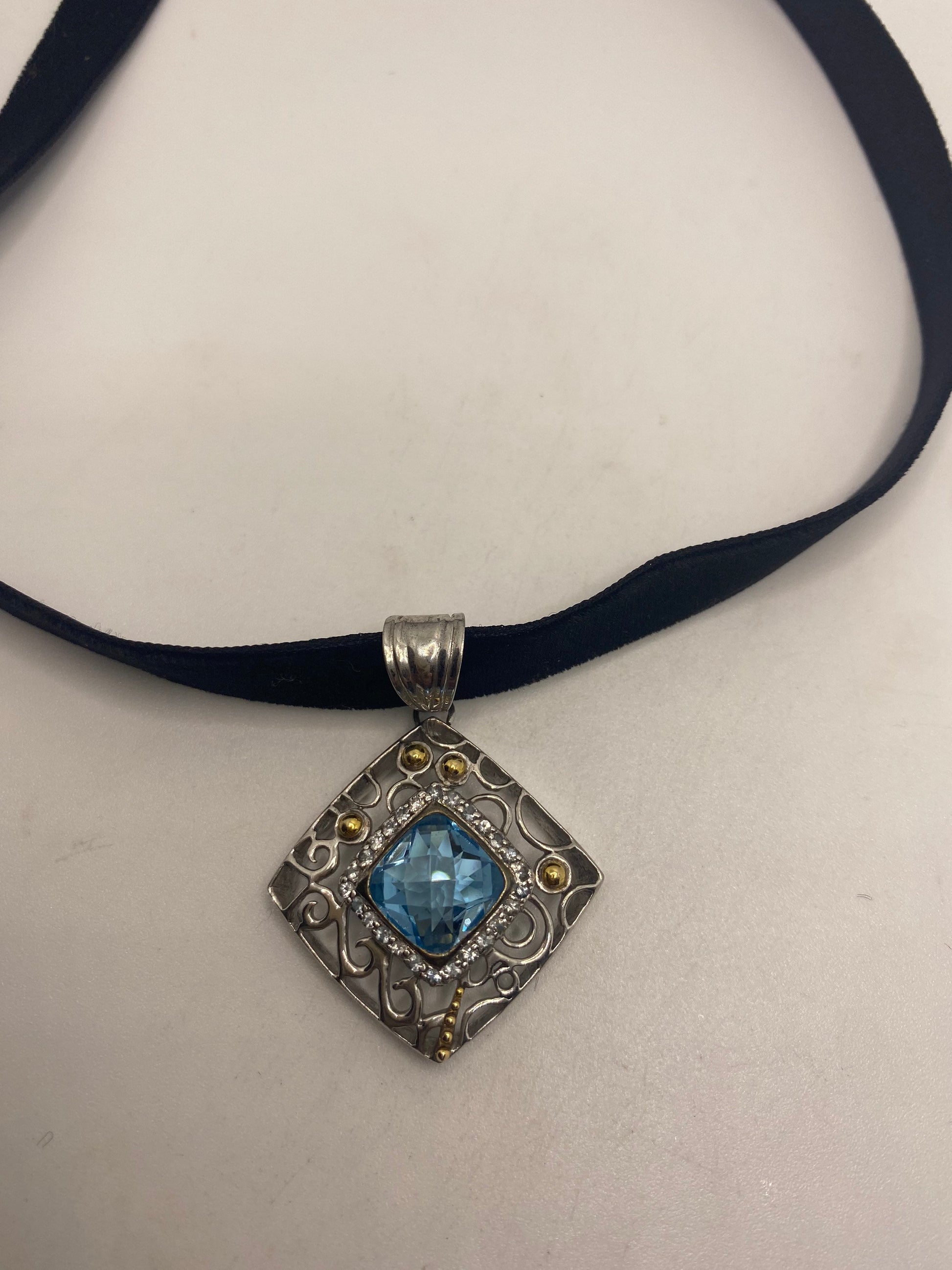 Vintage Blue Topaz 925 Sterling Silver Choker Necklace Pendant