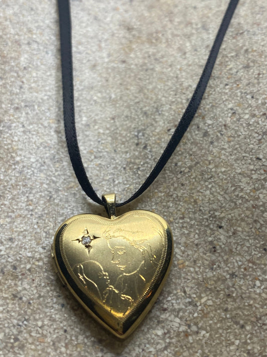 Vintage Gold Locket | Tiny Heart 9k Gold Filled Pendant Photo Memory Charm Engraved Mother Baby Diamond Star | Choker Necklace
