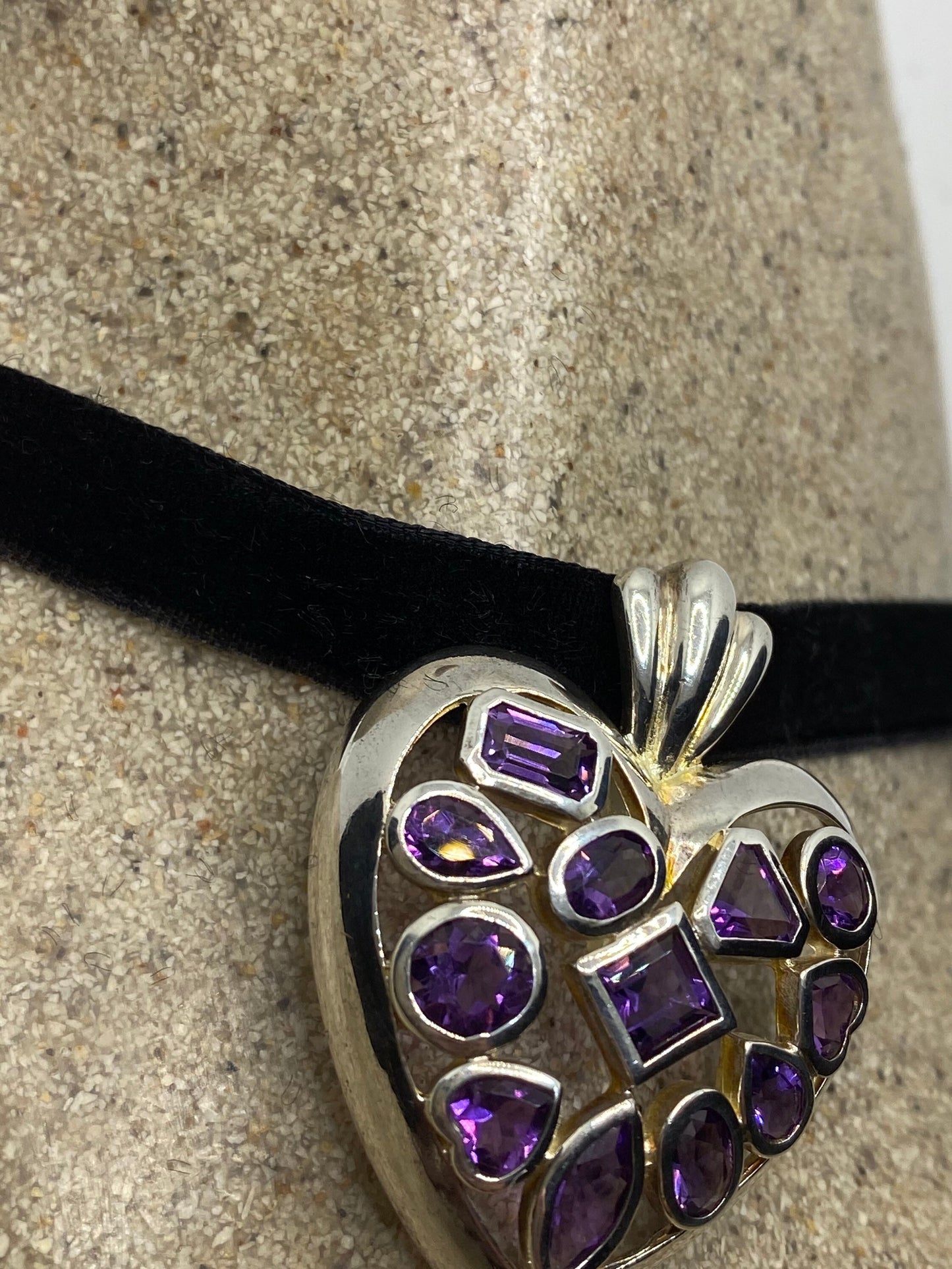 Vintage Heart Choker 925 Sterling Silver Purple Amethyst Pendant