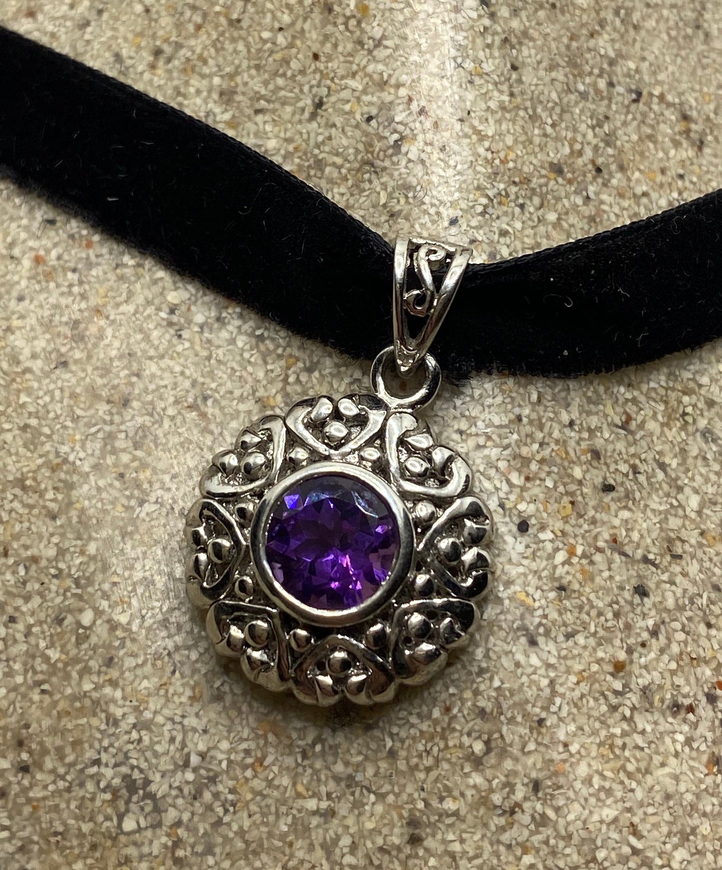 Vintage Choker 925 Sterling Silver Purple Amethyst Pendant