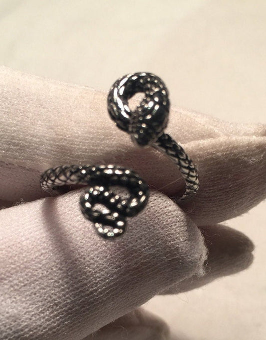 Vintage Stainless Steel Adjustable Snake Ring