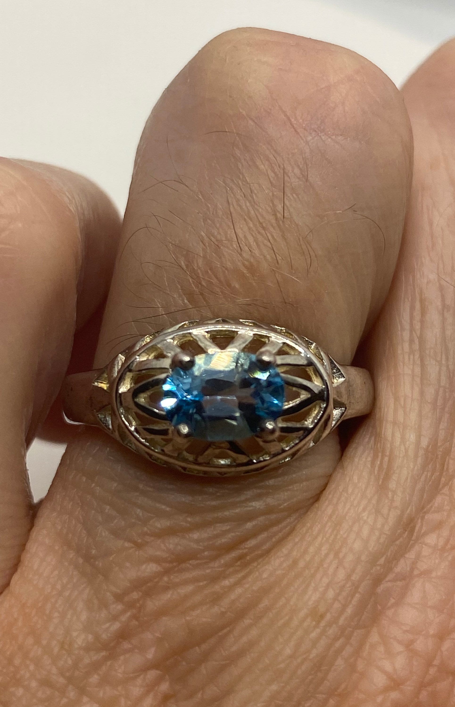 Vintage genuine blue topaz 925 sterling silver Ring