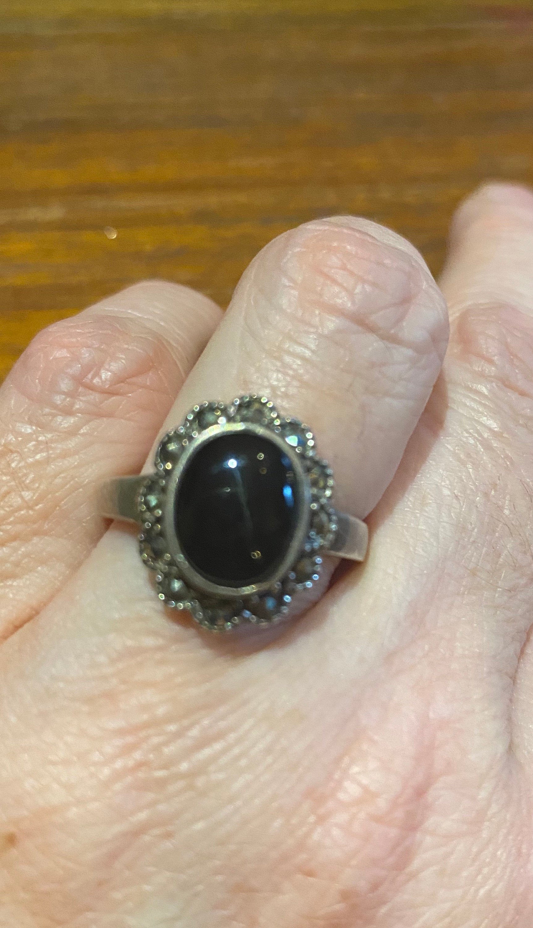 Vintage Genuine Black Onyx Silver Marcasite Ring Size 8