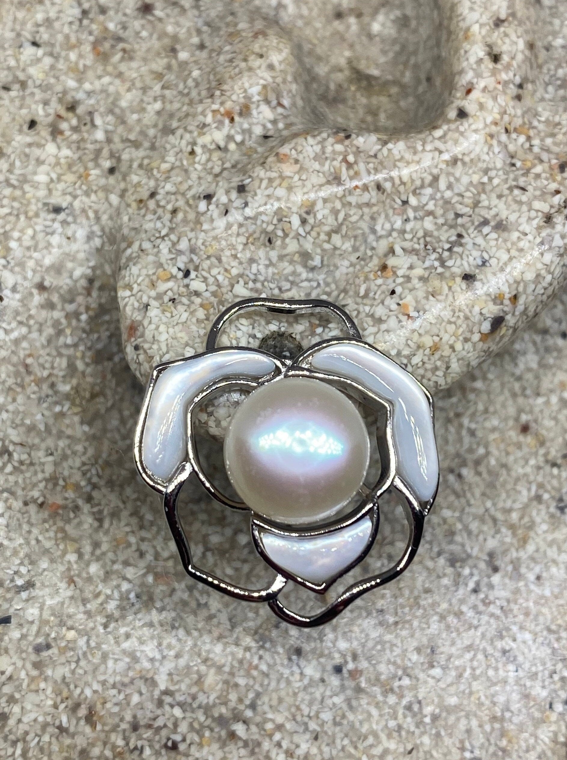 Vintage Genuine White Pearl 925 Sterling Silver Button Rose Earrings