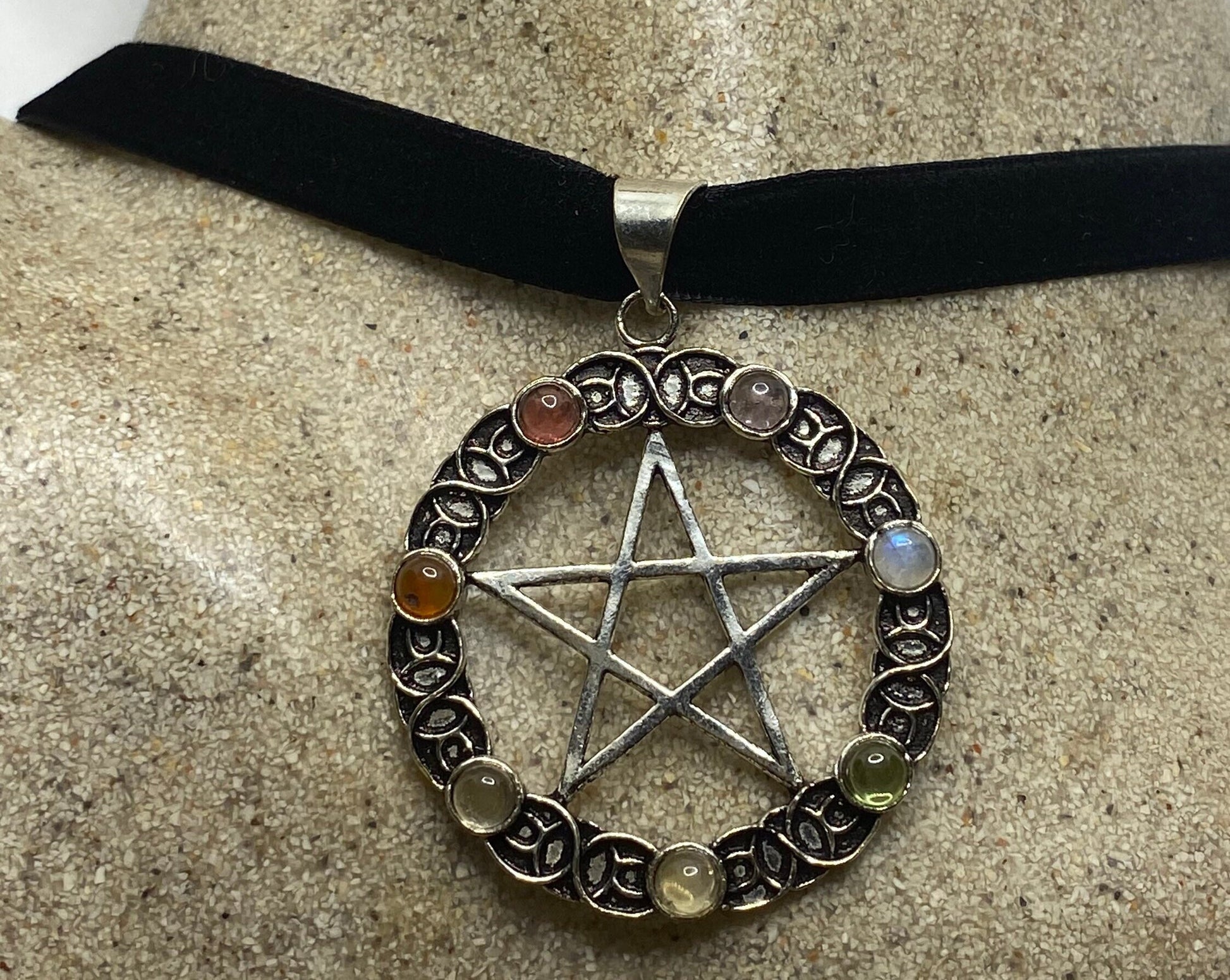 Chakra Stones in Bronze Pentagram Star on Velvet Choker Necklace Vintage