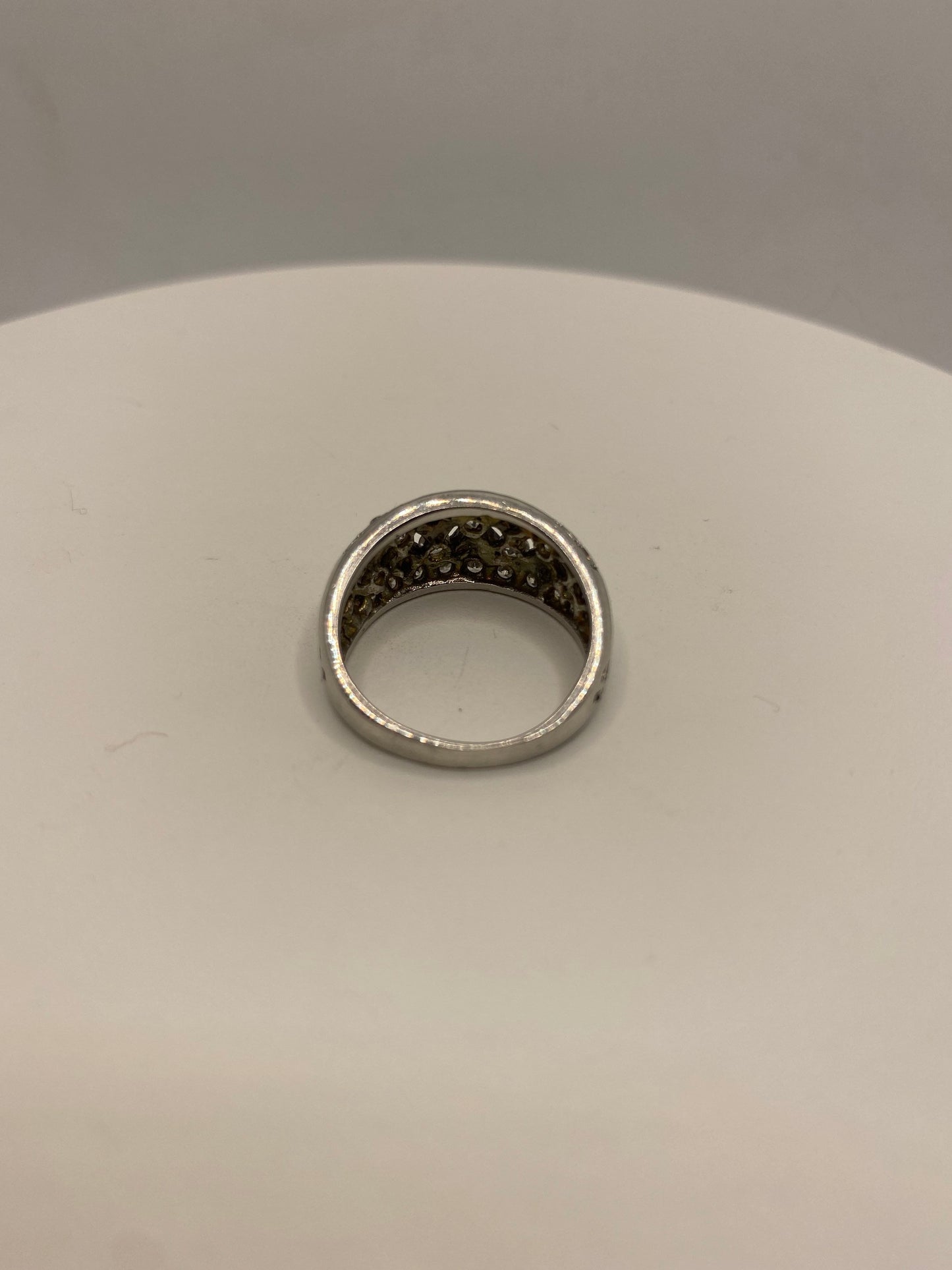 Vintage White Sapphire 925 Sterling Silver Wedding Band Ring