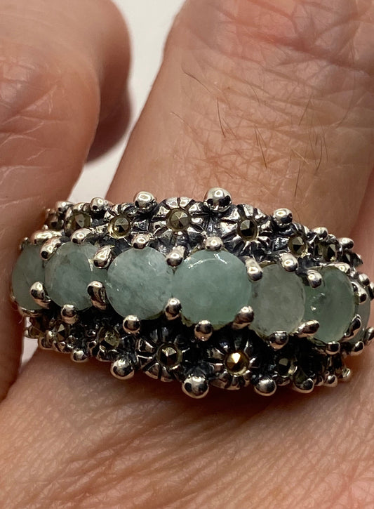 Vintage Green Emerald Marcasite 925 Sterling Silver Cocktail Ring