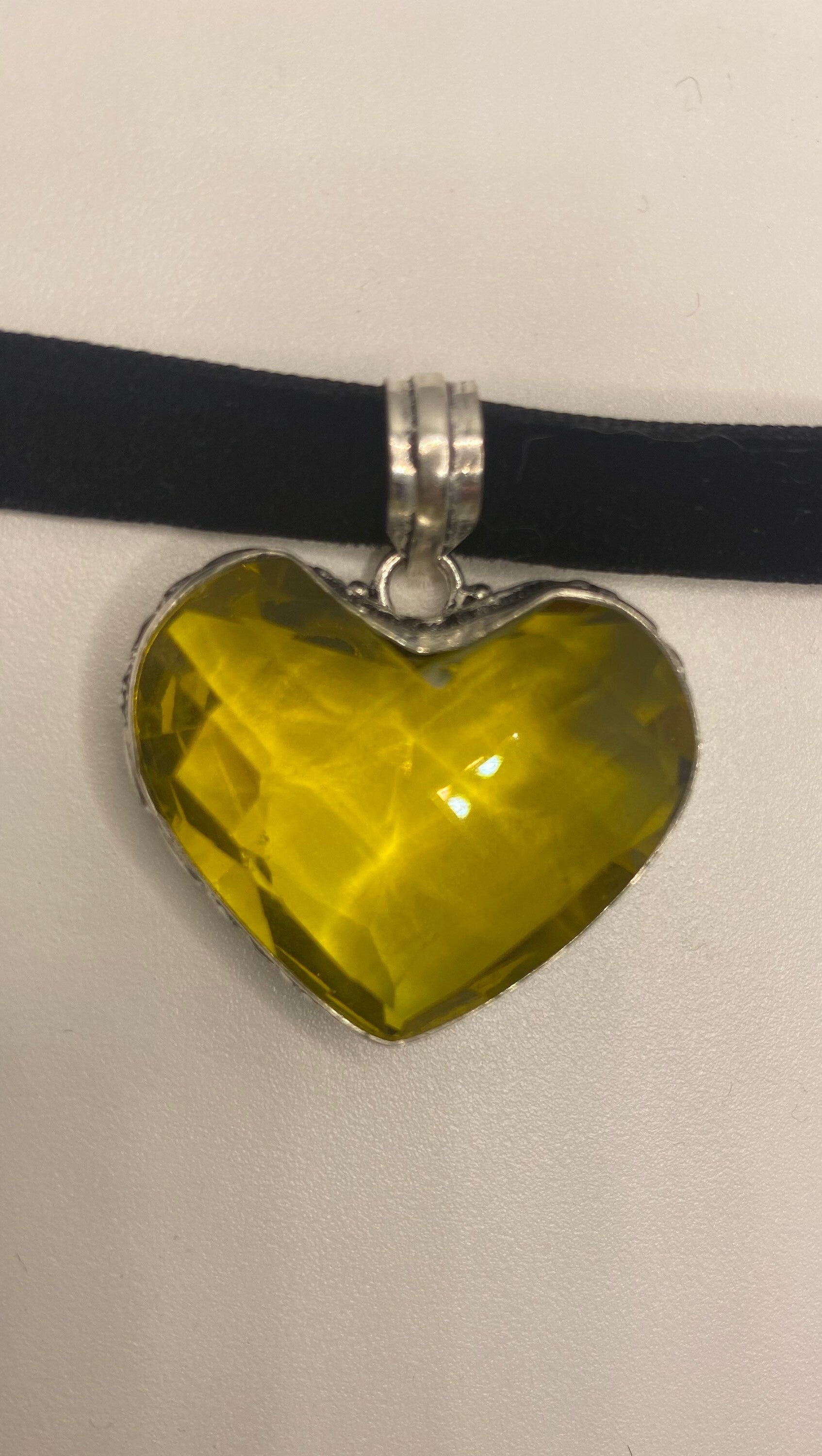 Vintage Heart Lemon Yellow Glass Antique Velvet Choker Necklace