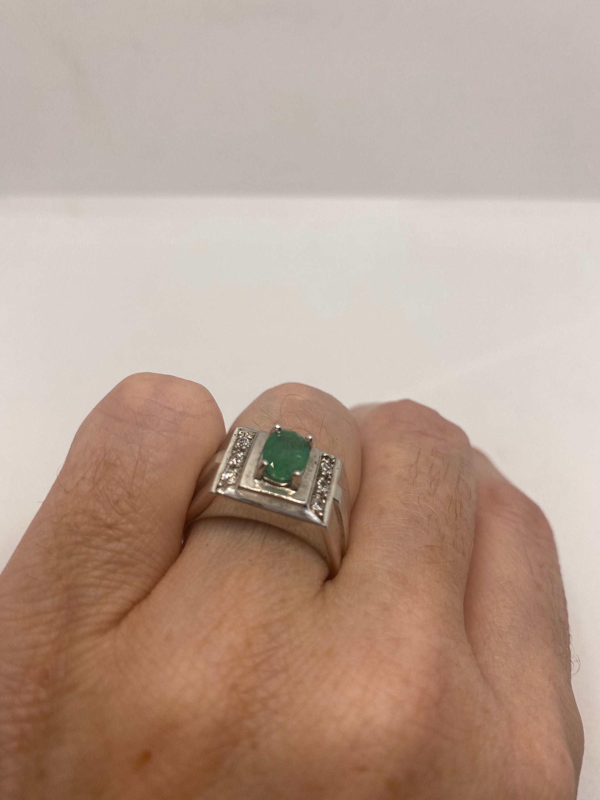 Vintage Green Emerald 925 Sterling Silver Cocktail Ring
