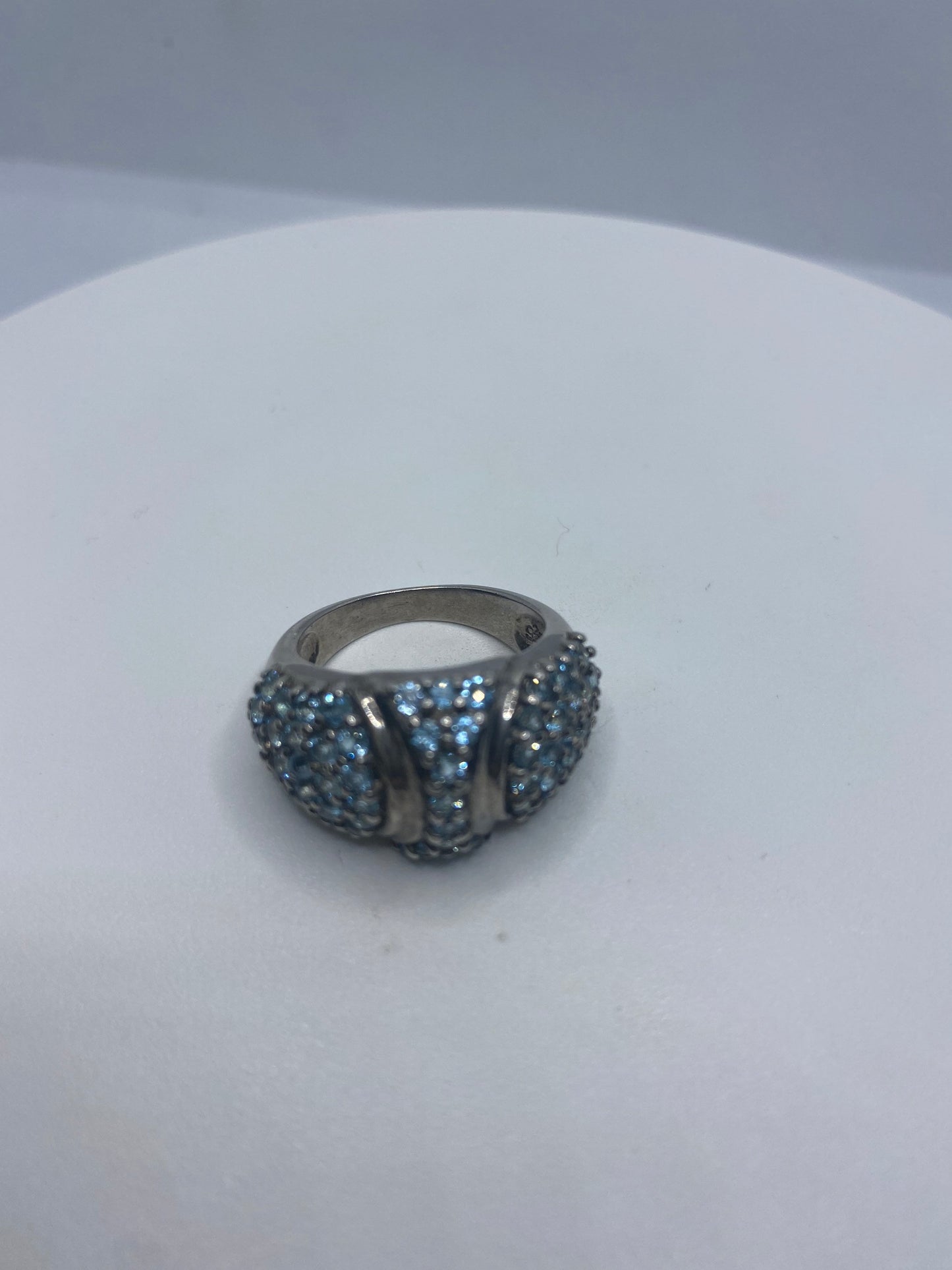 Vintage genuine blue topaz 925 sterling silver Ring