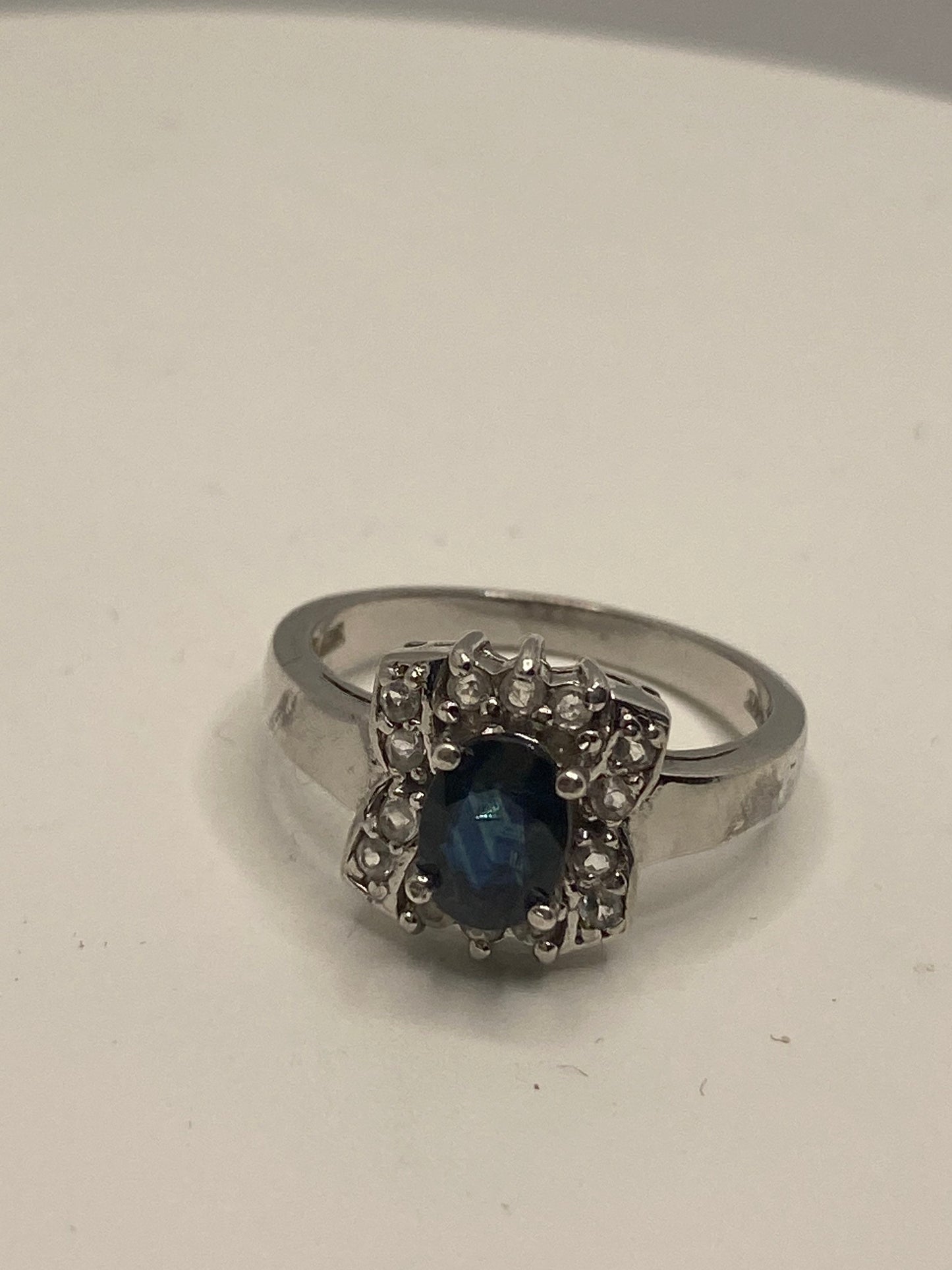 Vintage Blue and White Sapphire 925 Sterling Silver Gothic Cocktail Ring