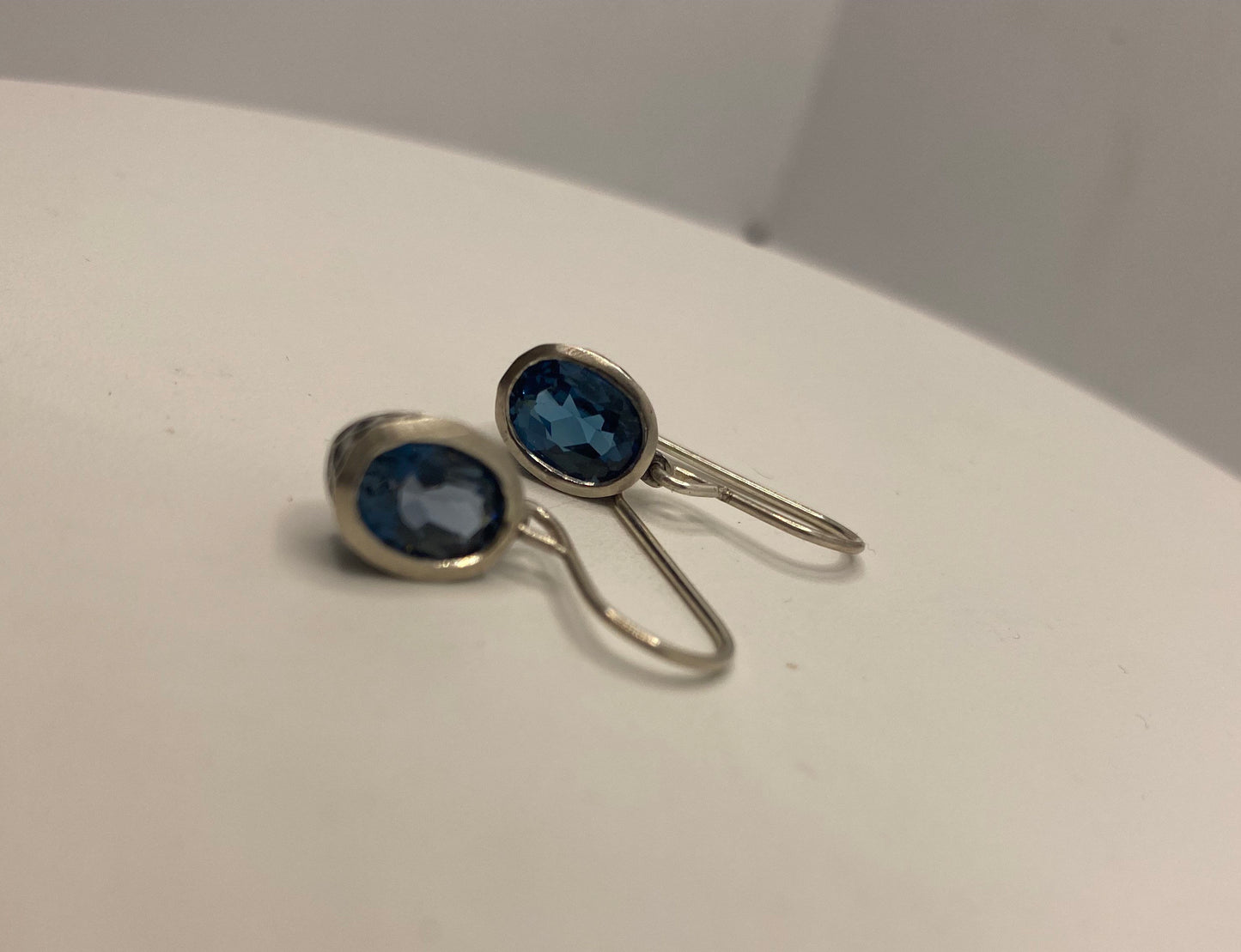 Vintage Genuine Blue Topaz Gemstone 925 Sterling Silver Earrings