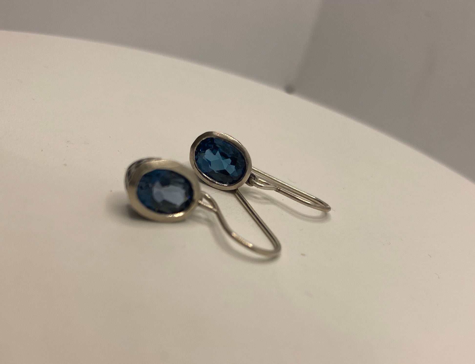 Vintage Genuine Blue Topaz Gemstone 925 Sterling Silver Earrings