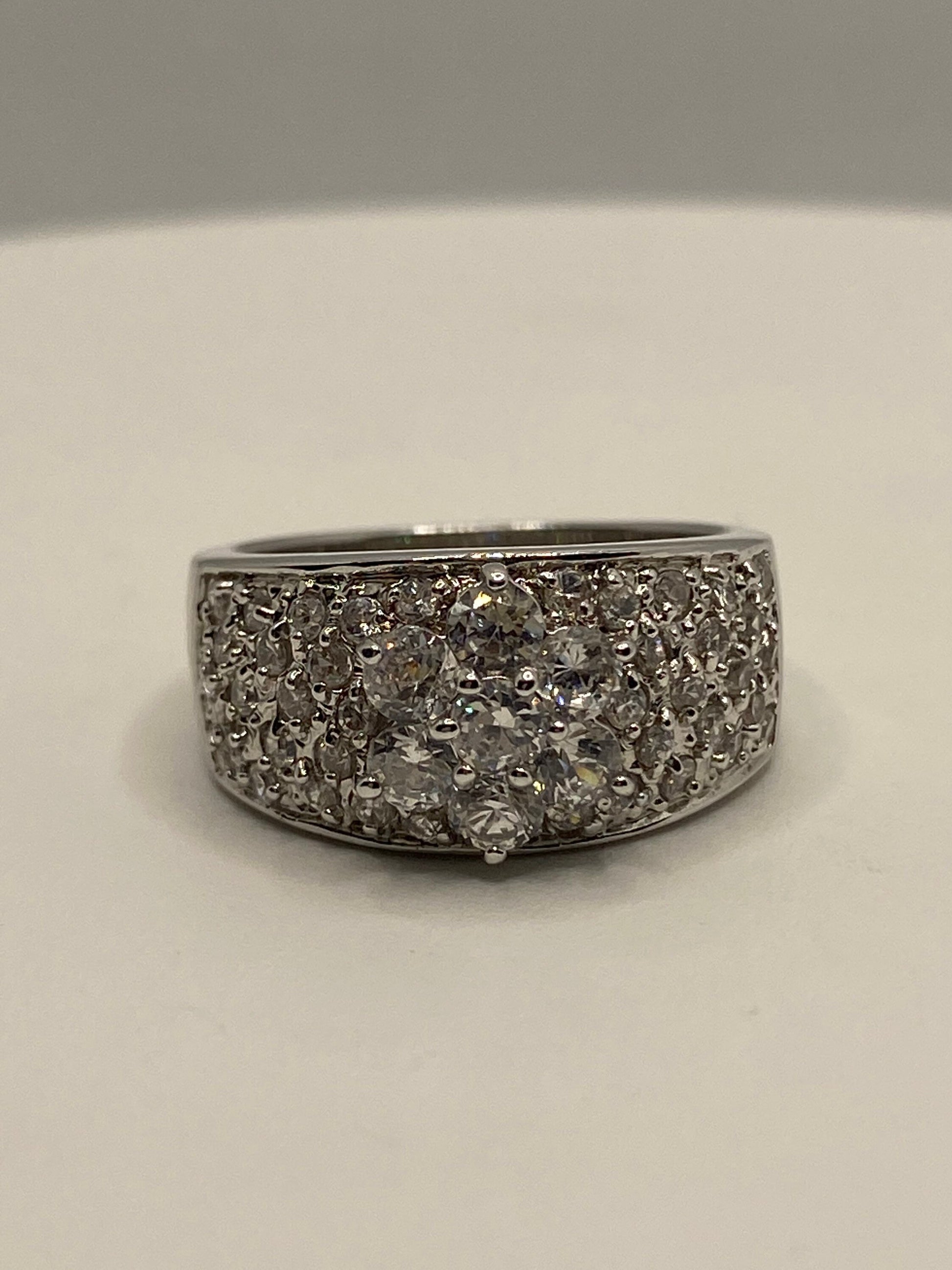 Vintage White Sapphire 925 Sterling Silver Wedding Band Ring