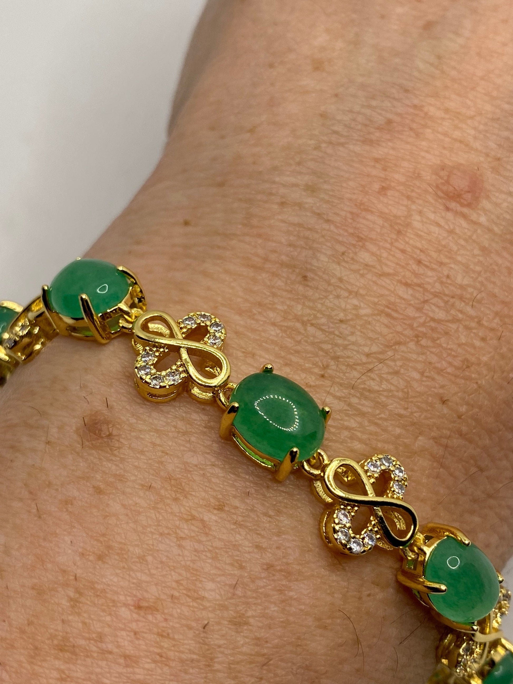 Vintage Green Jade Bracelet Golden Bronze