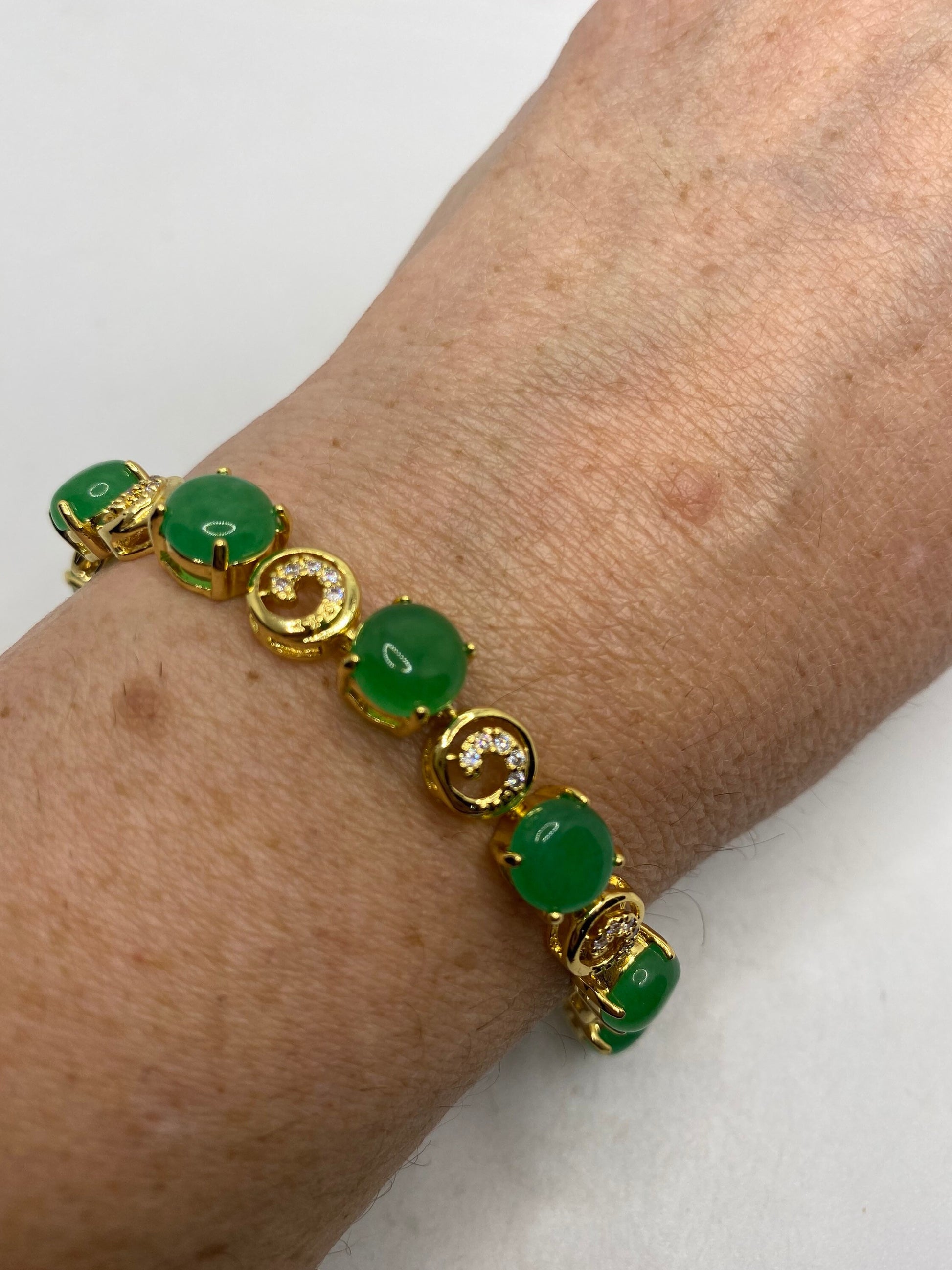 Vintage Green Jade Bracelet Golden Bronze