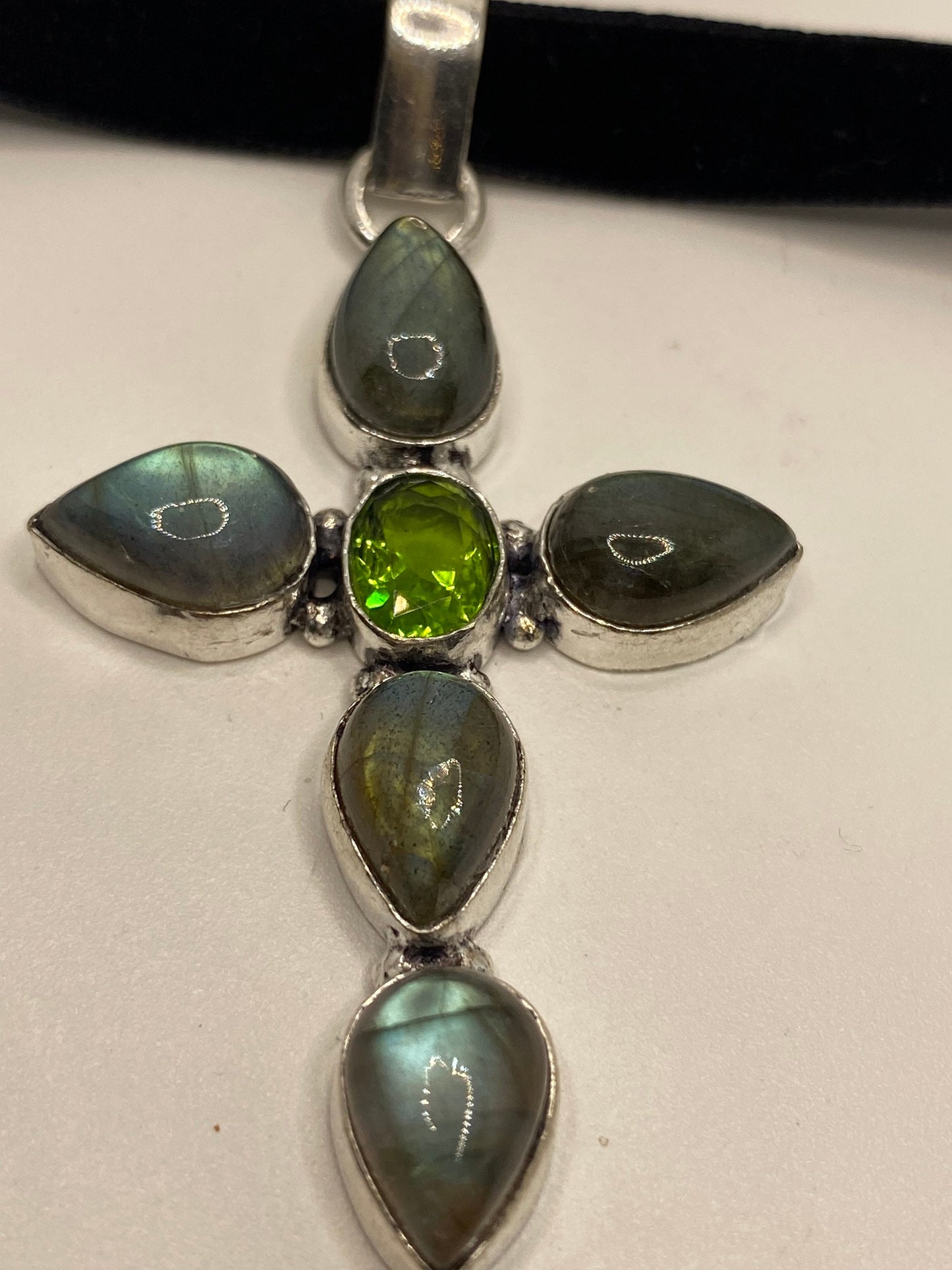 Vintage Rainbow Labradorite Cross Choker Pendant Necklace
