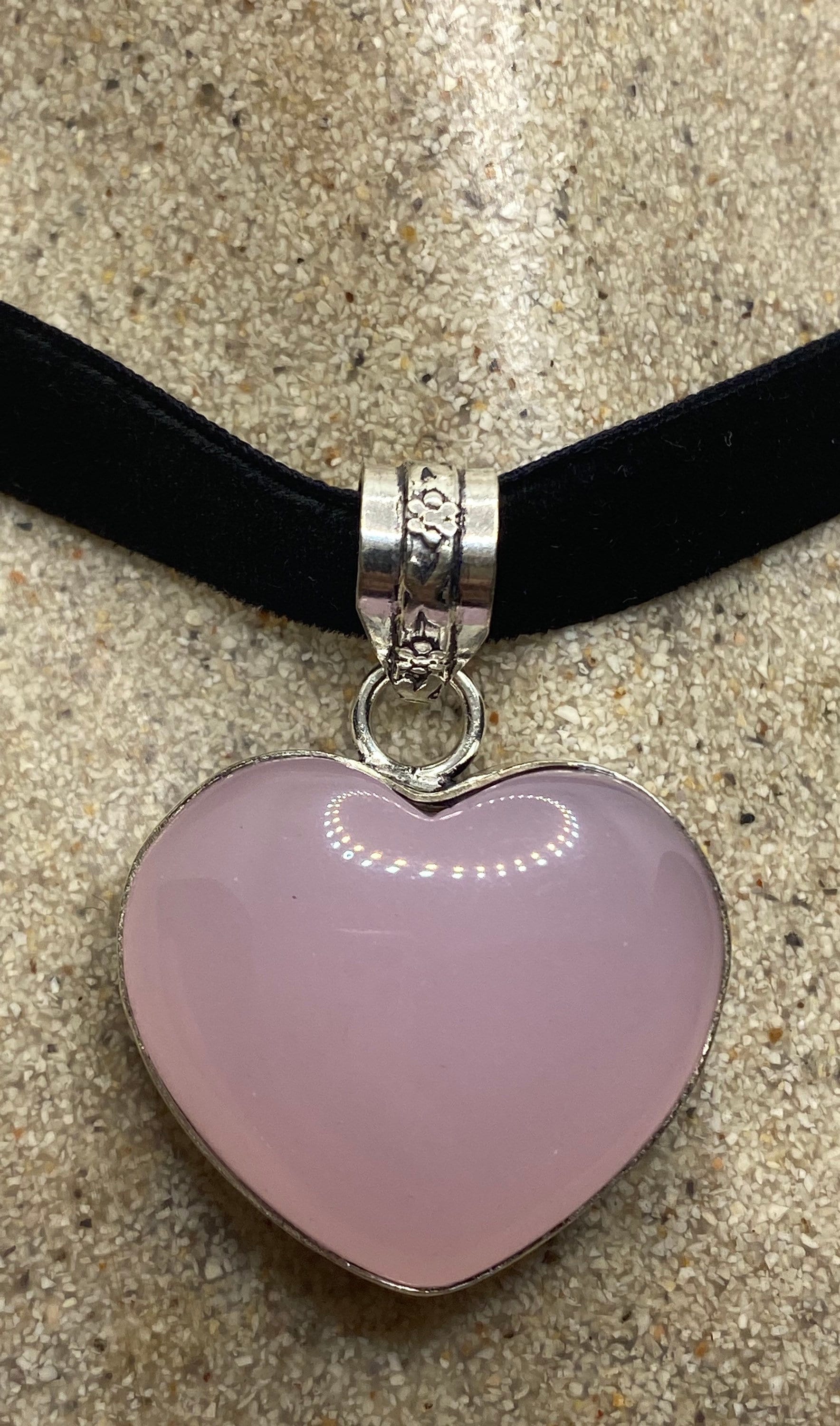 Vintage Handmade Silver Finish Rose Quartz Heart Choker Pendant