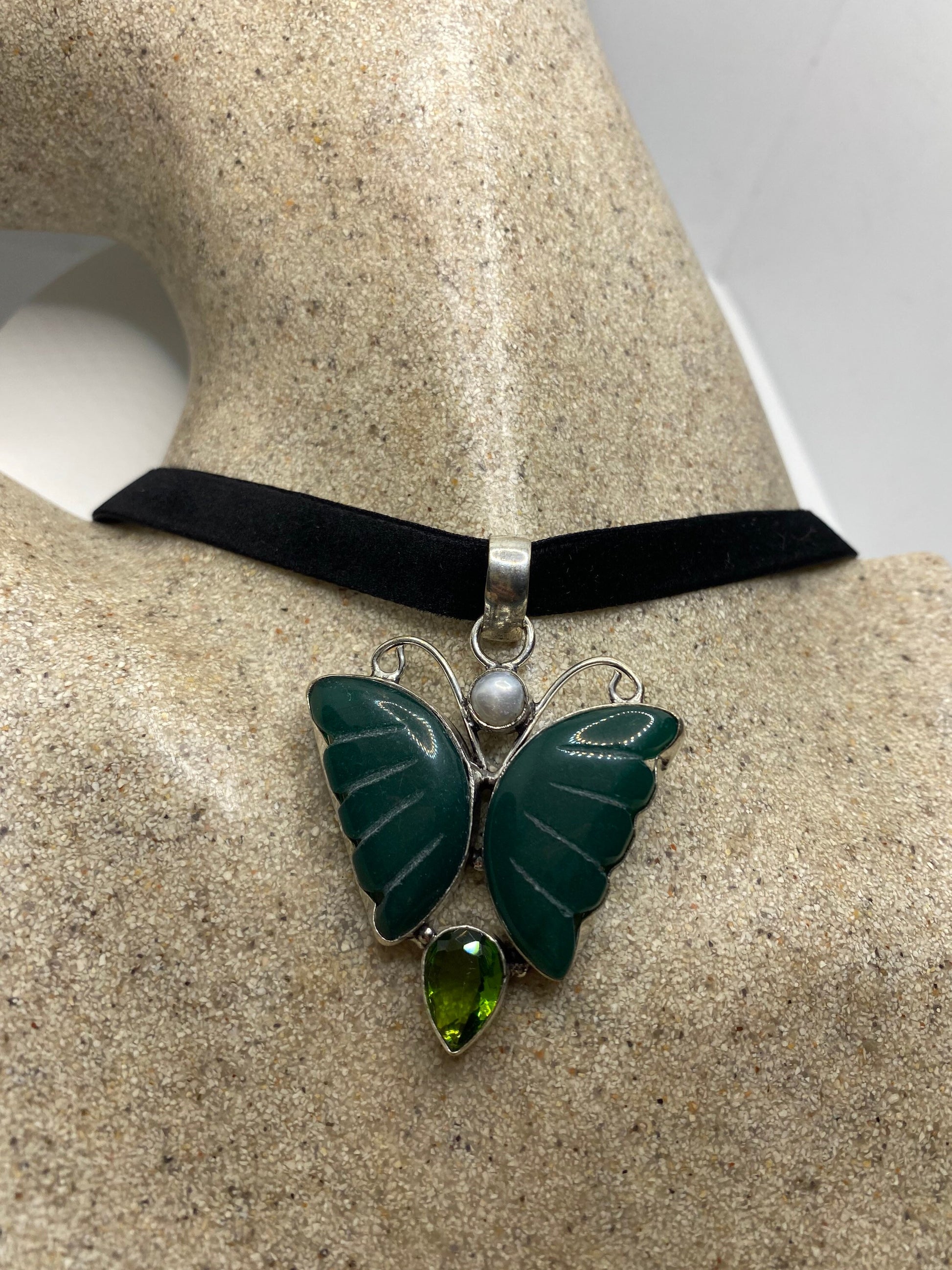 Vintage Green Onyx Butterfly Choker Necklace