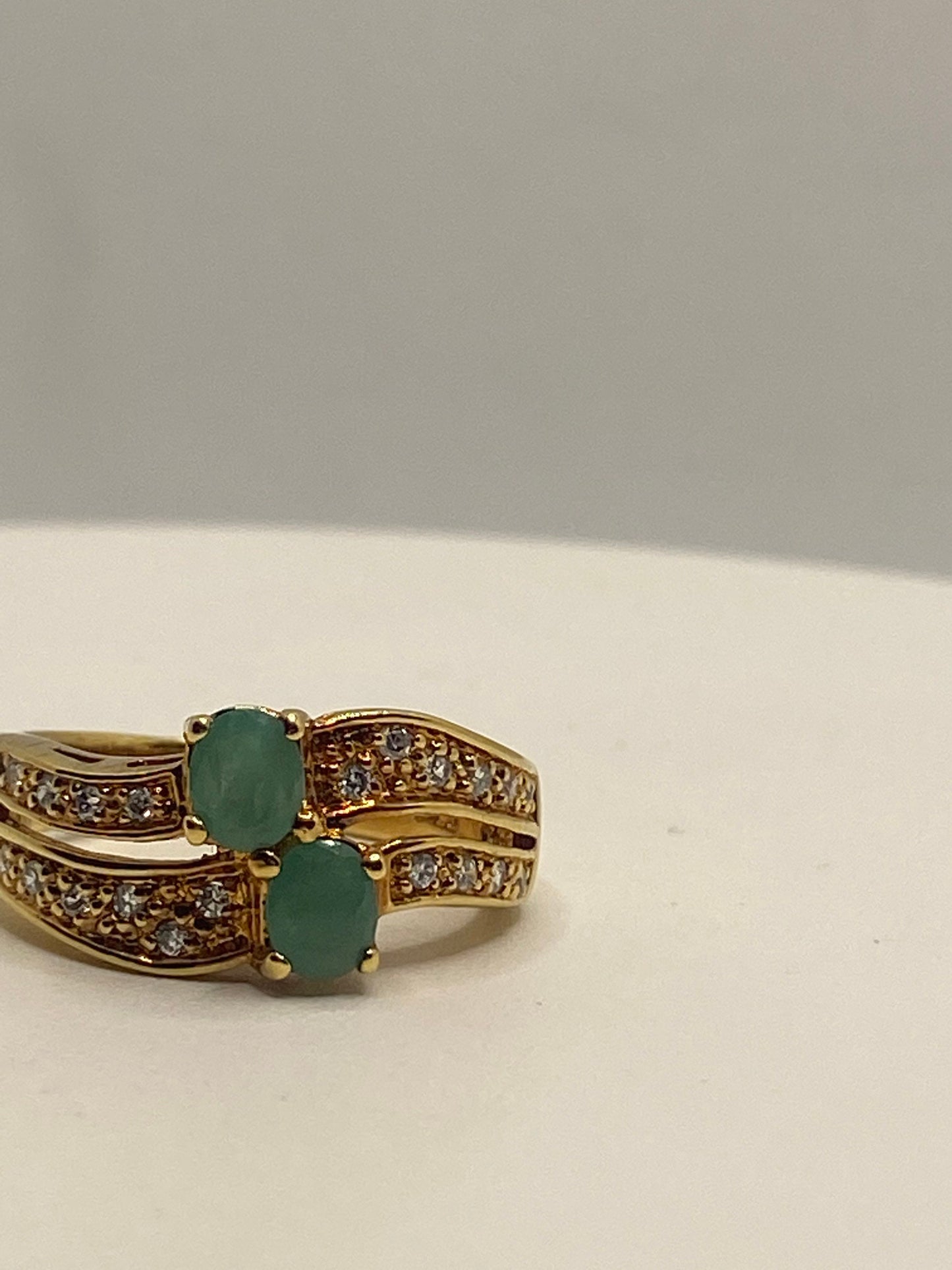 Vintage Green Emerald Golden 925 Sterling Silver Cocktail Ring