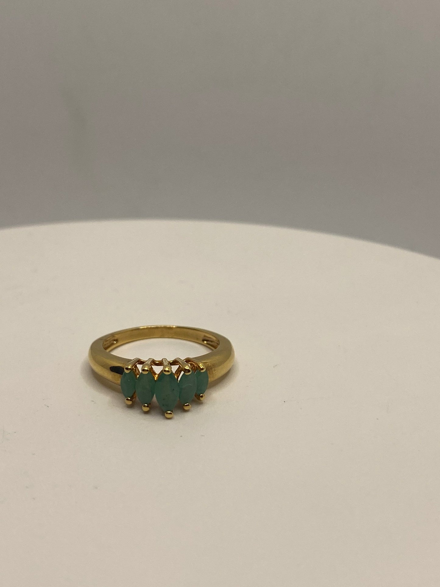 Vintage Green Emerald Golden 925 Sterling Silver Cocktail Ring